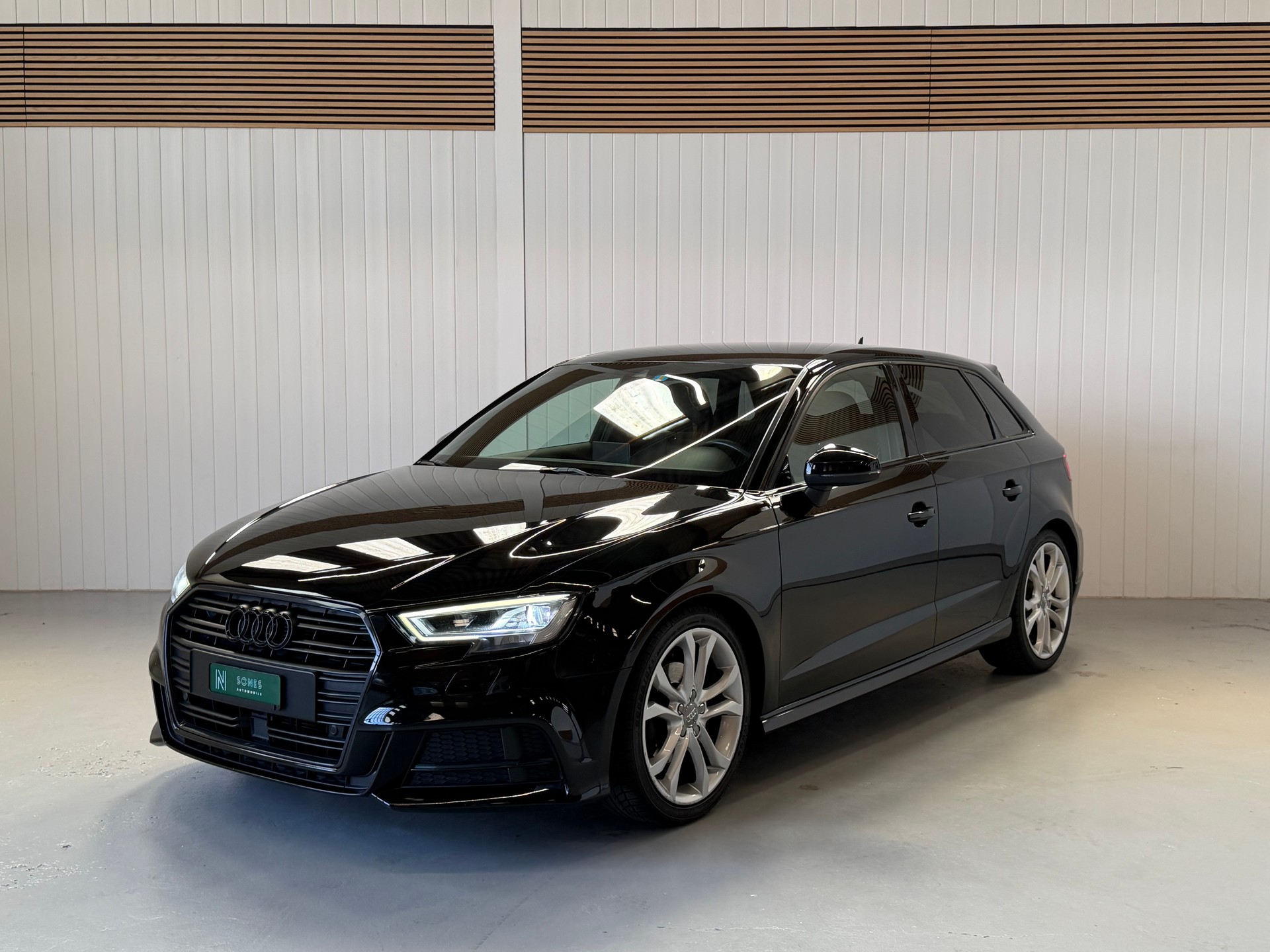 AUDI A3 Sportback 35 TFSI Sport S-tronic S-Line frisch ab MFK-image-0