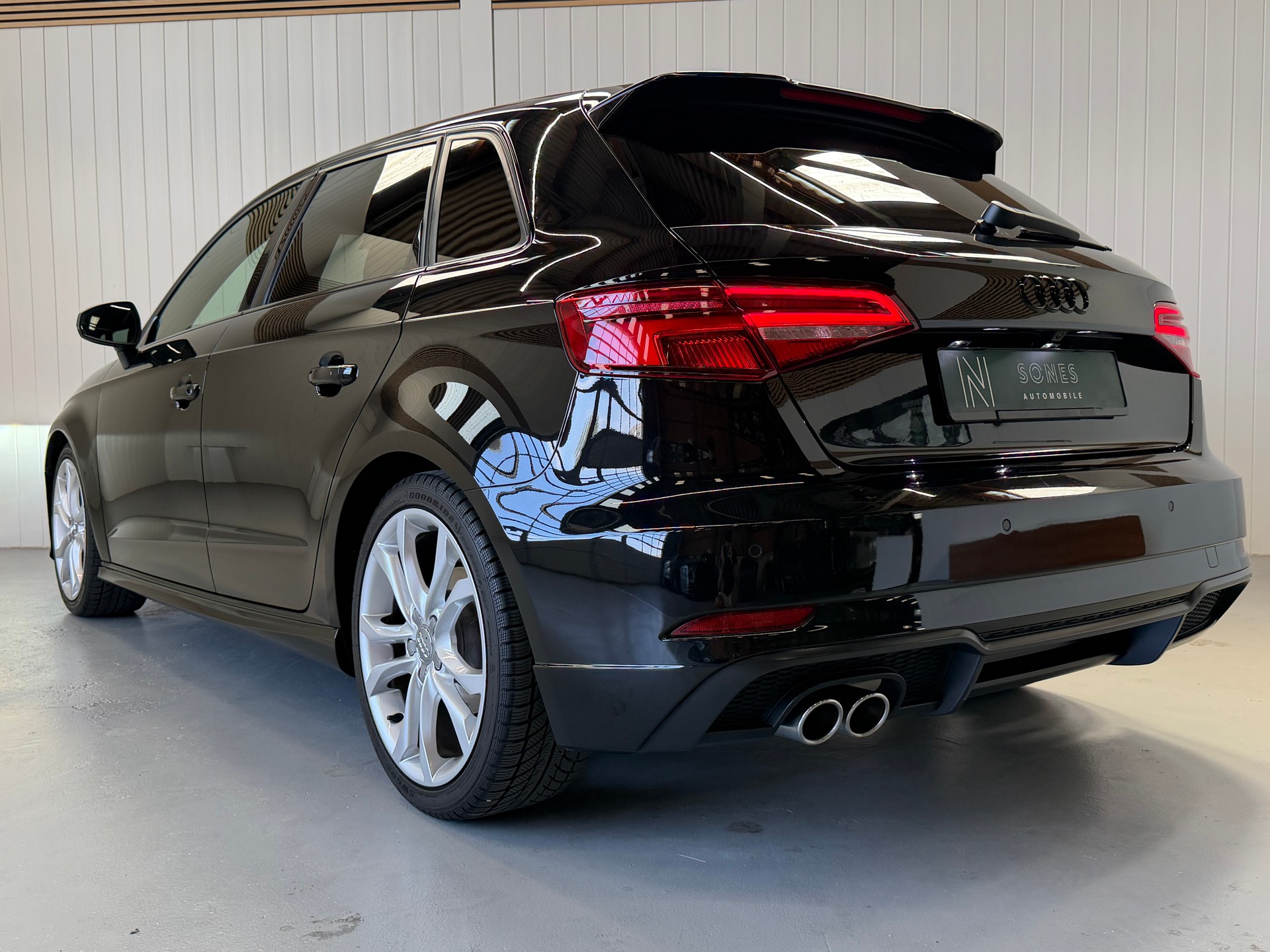 AUDI A3 Sportback 35 TFSI Sport S-tronic S-Line frisch ab MFK-image-18
