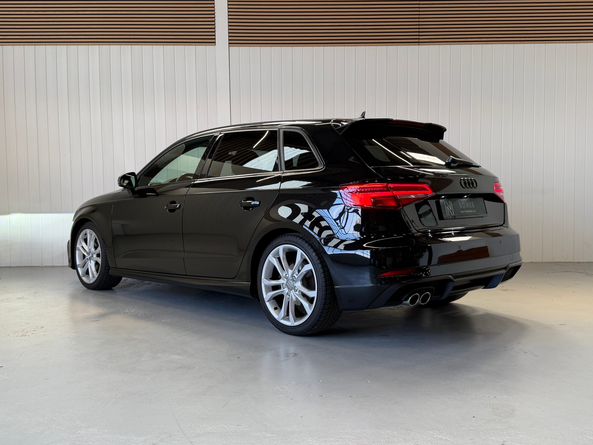 AUDI A3 Sportback 35 TFSI Sport S-tronic S-Line frisch ab MFK-image-2