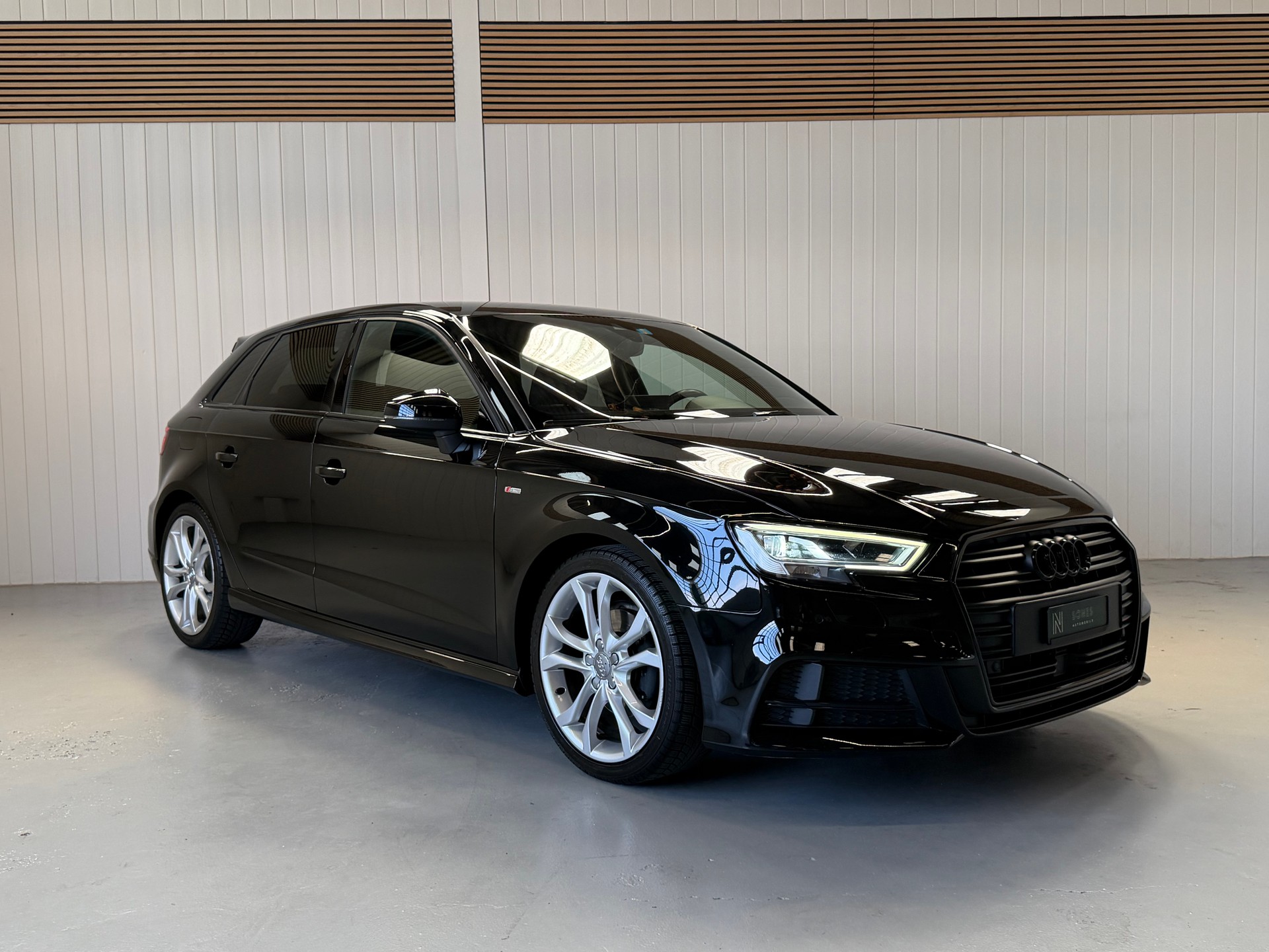 AUDI A3 Sportback 35 TFSI Sport S-tronic S-Line frisch ab MFK-image-6