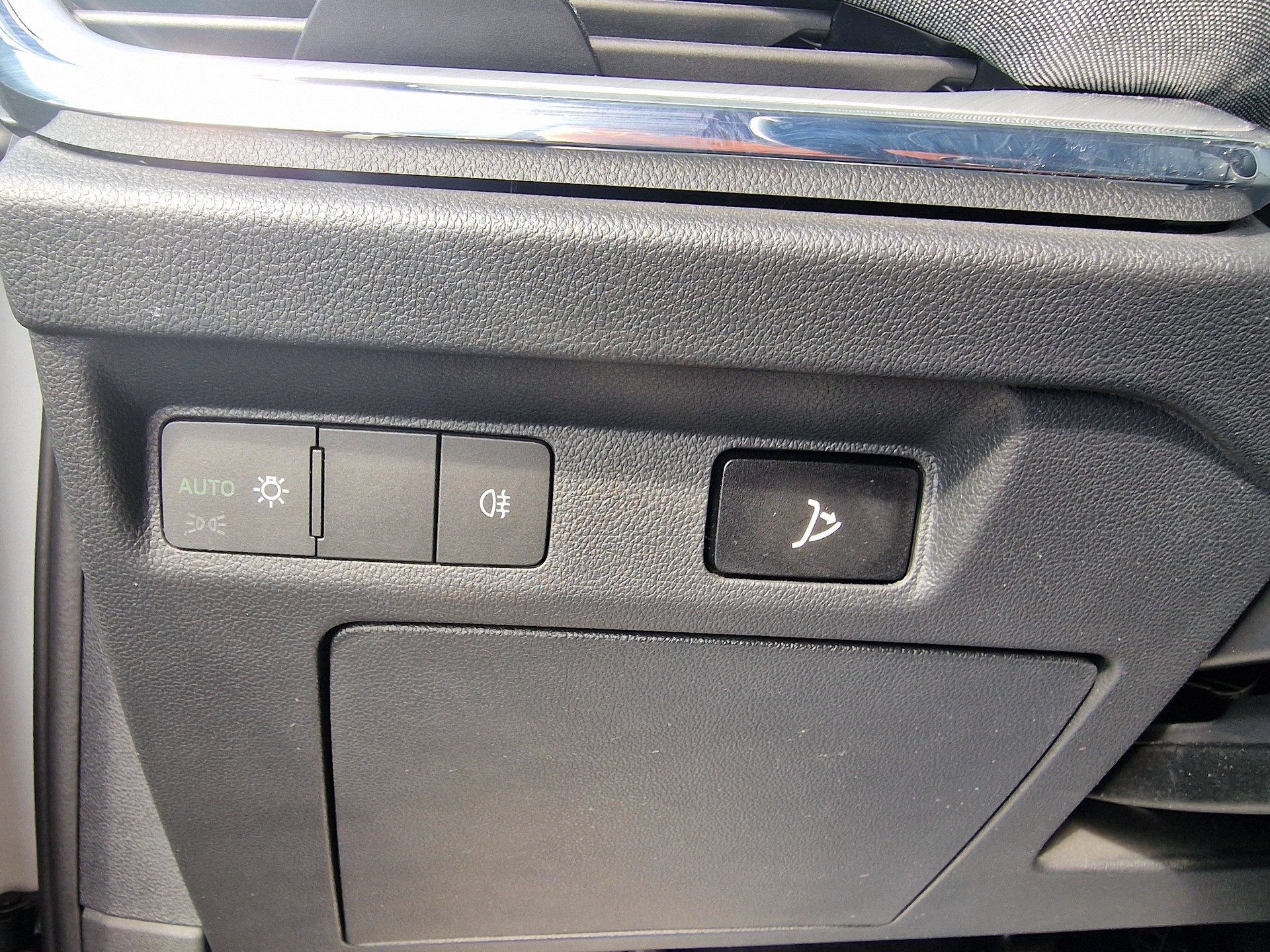 SKODA Enyaq iV 80 24Mt Gara MFK Neu-image-21