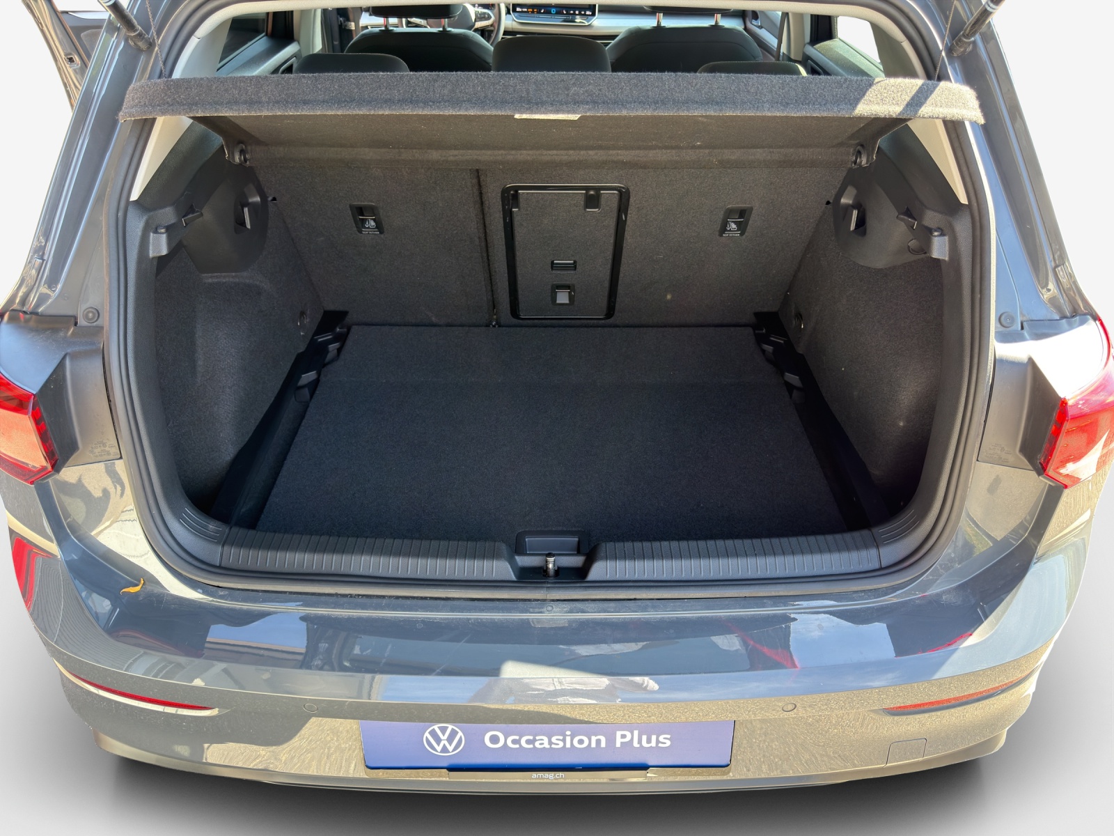 VW Golf 1.5 e TSI mHEV United DSG-image-12