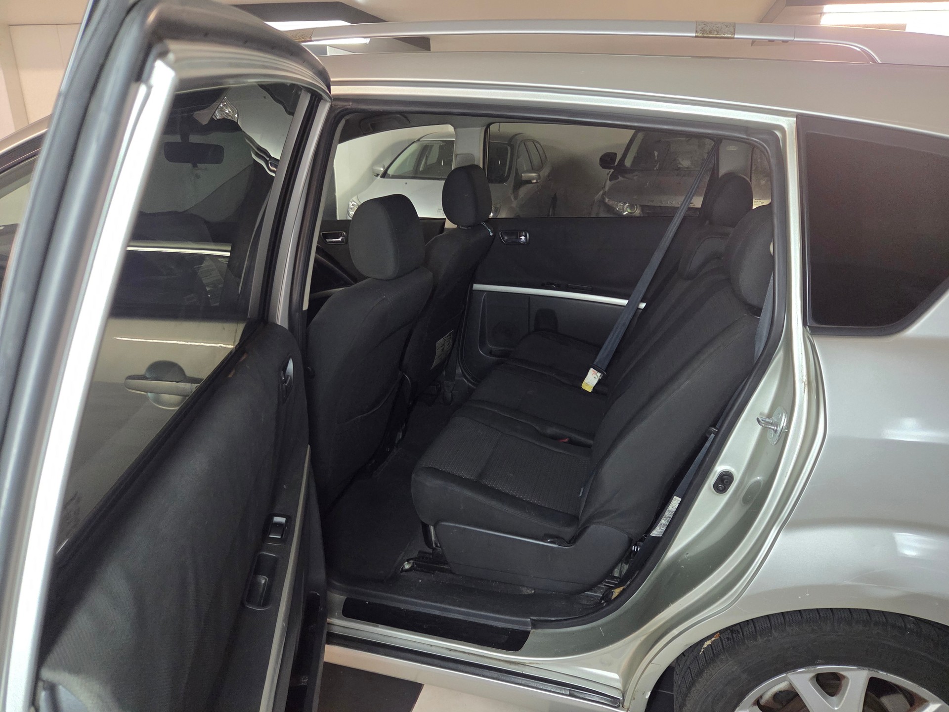 TOYOTA Corolla Verso 2.2 D-4D Linea Terra-image-8