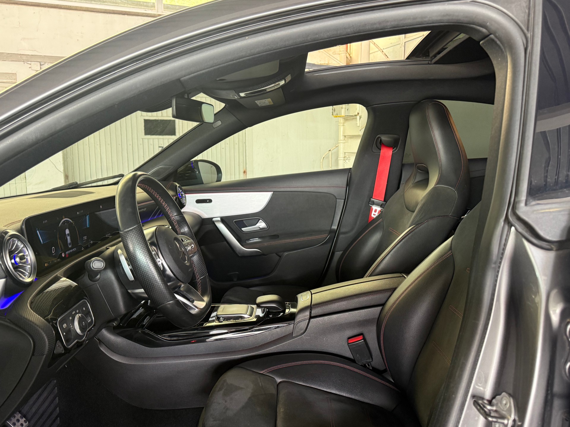 MERCEDES-BENZ CLA 45 AMG 4Matic+ 8G-DCT-image-10