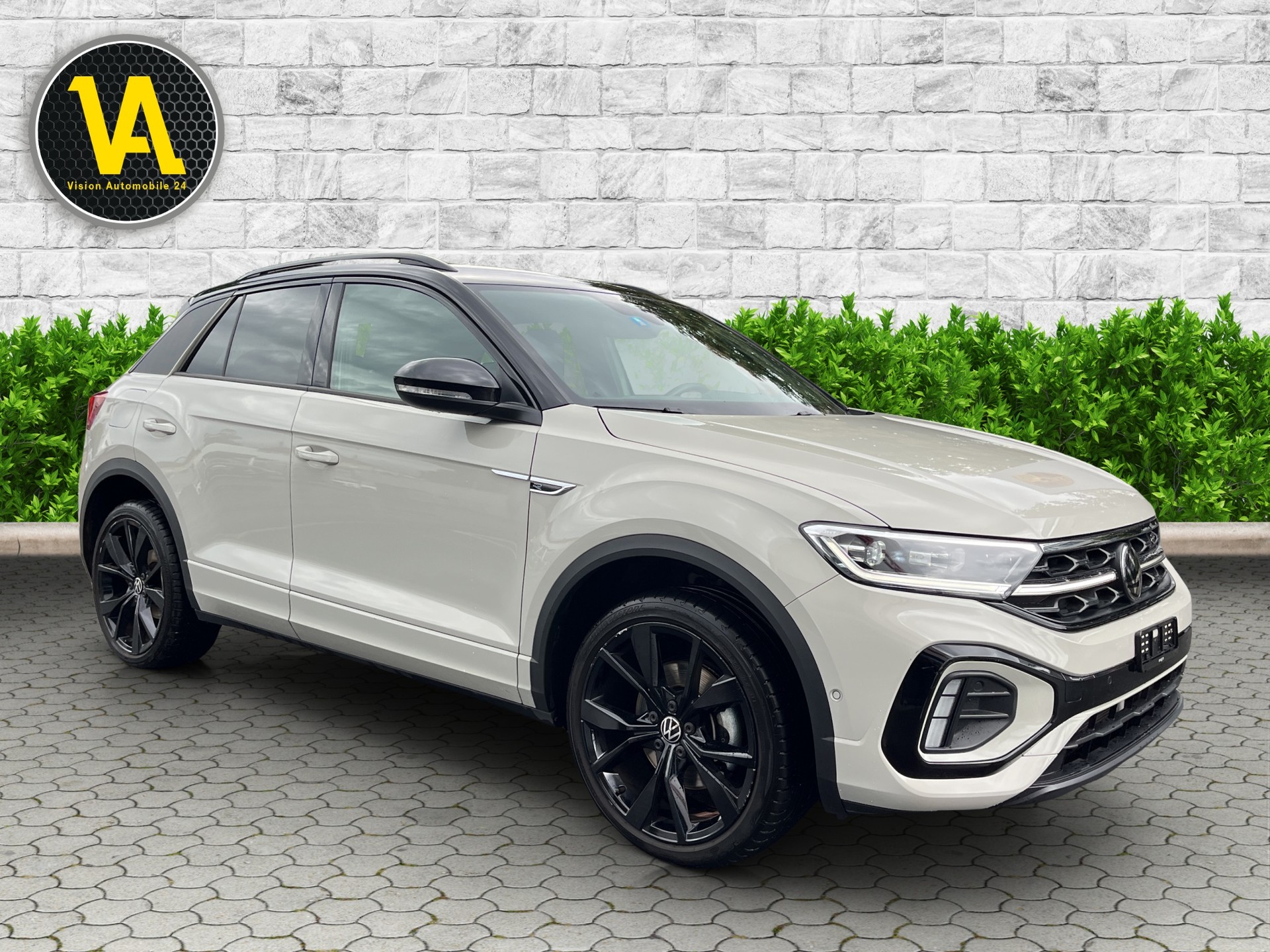 VW T-Roc 2.0 TSI R-Line DSG 4Motion-showroom-element-2