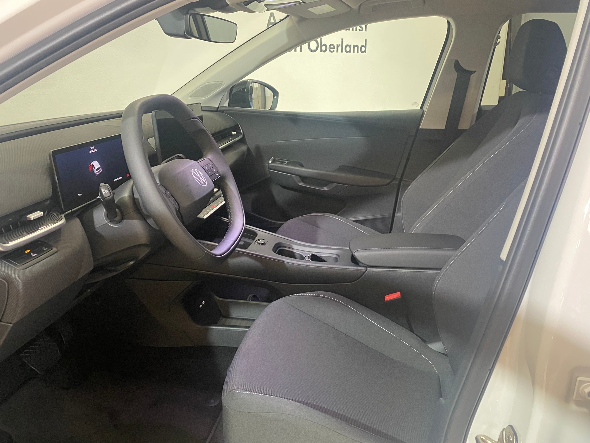 VW ID.Polo 52 kWh Life Edition One-image-7