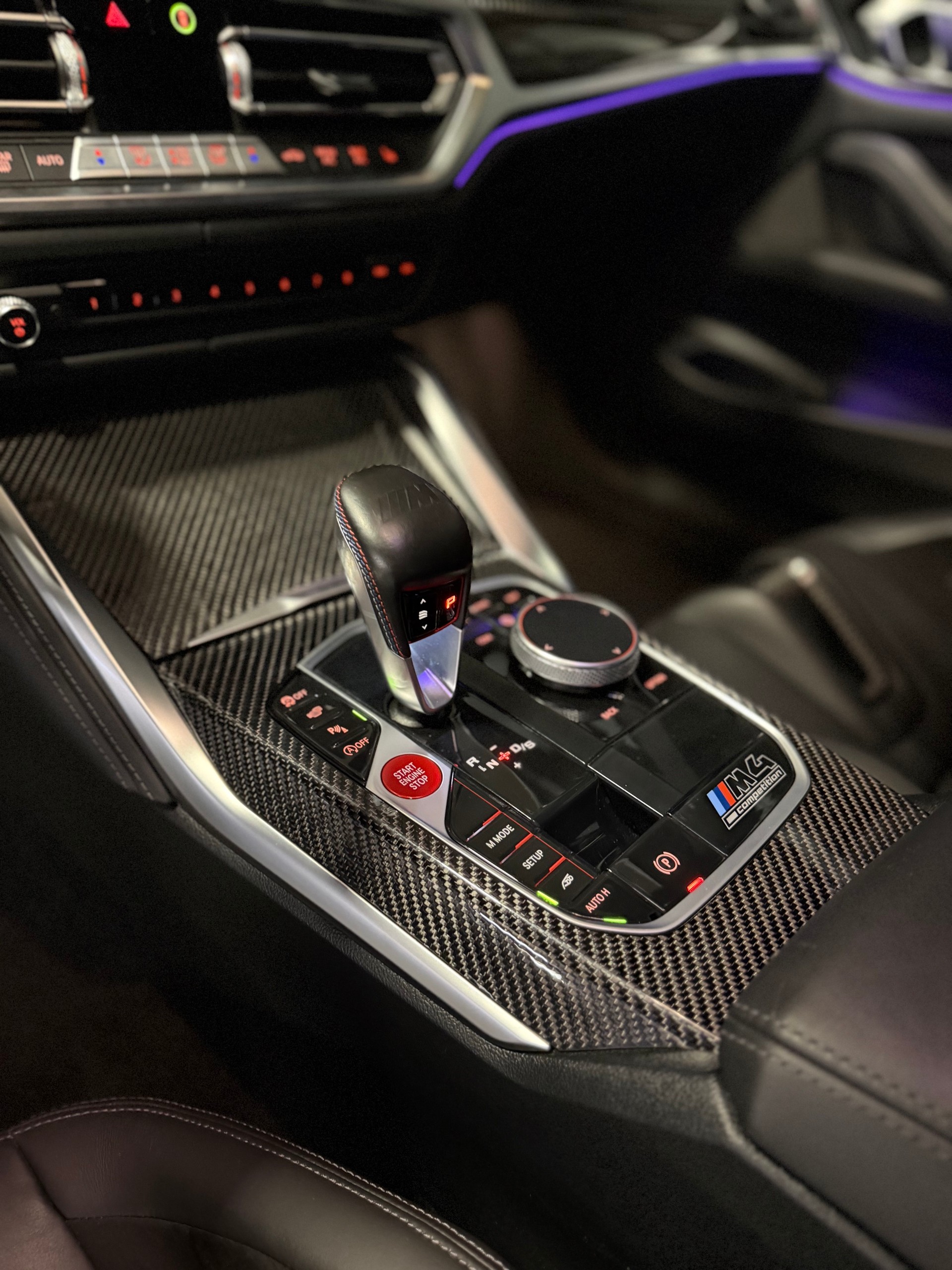 BMW M4 Coupé Competition *Individual - CH VHC*-image-12