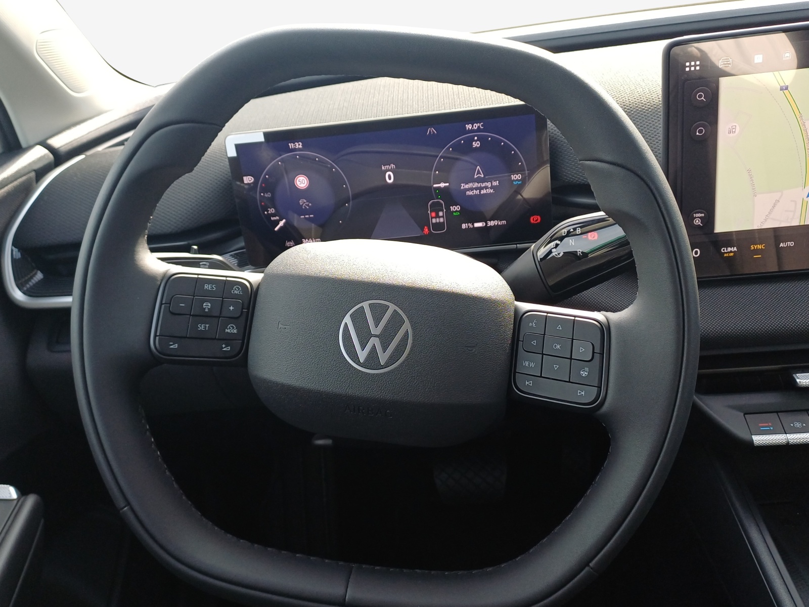 VW ID.Polo 52 kWh Life Edition One-image-9