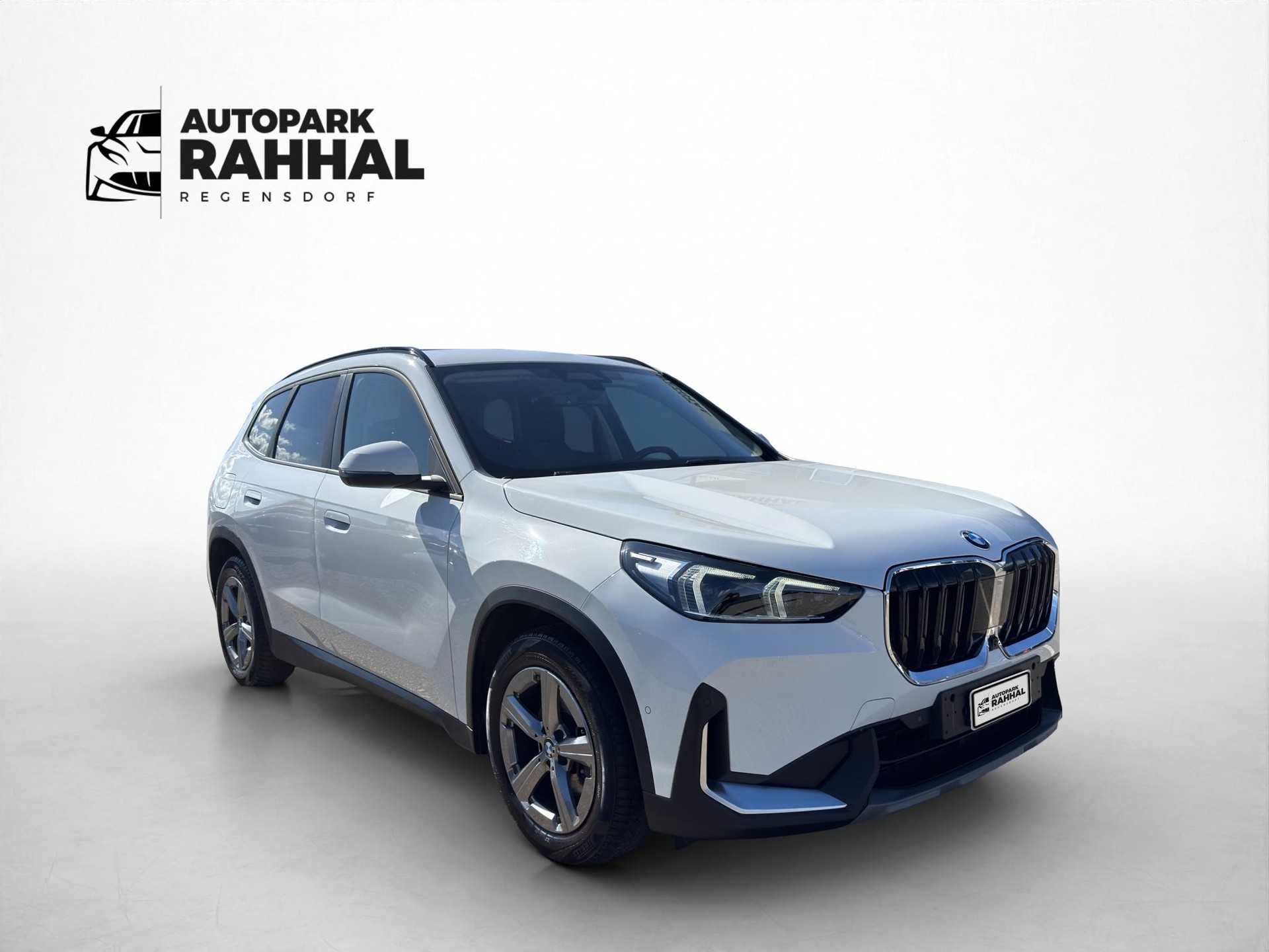 BMW X1 20d xDrive * GARANTIE INKLUSIVE * ANHÄNGERKUPPLUNG * PACK INNOVATION * 360° KAMERA *-image-3