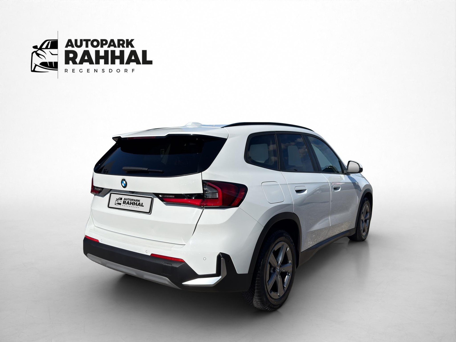 BMW X1 20d xDrive * GARANTIE INKLUSIVE * ANHÄNGERKUPPLUNG * PACK INNOVATION * 360° KAMERA *-image-5