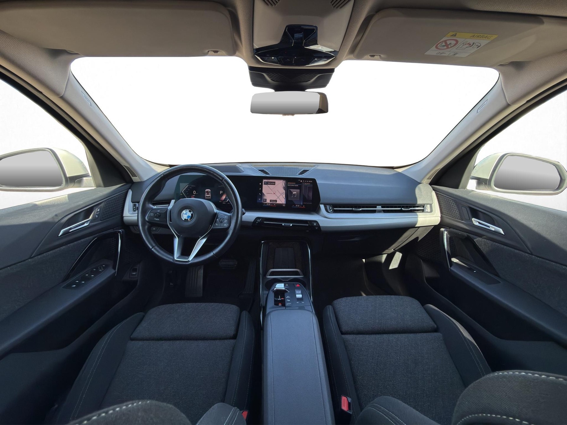 BMW X1 20d xDrive * GARANTIE INKLUSIVE * ANHÄNGERKUPPLUNG * PACK INNOVATION * 360° KAMERA *-image-14