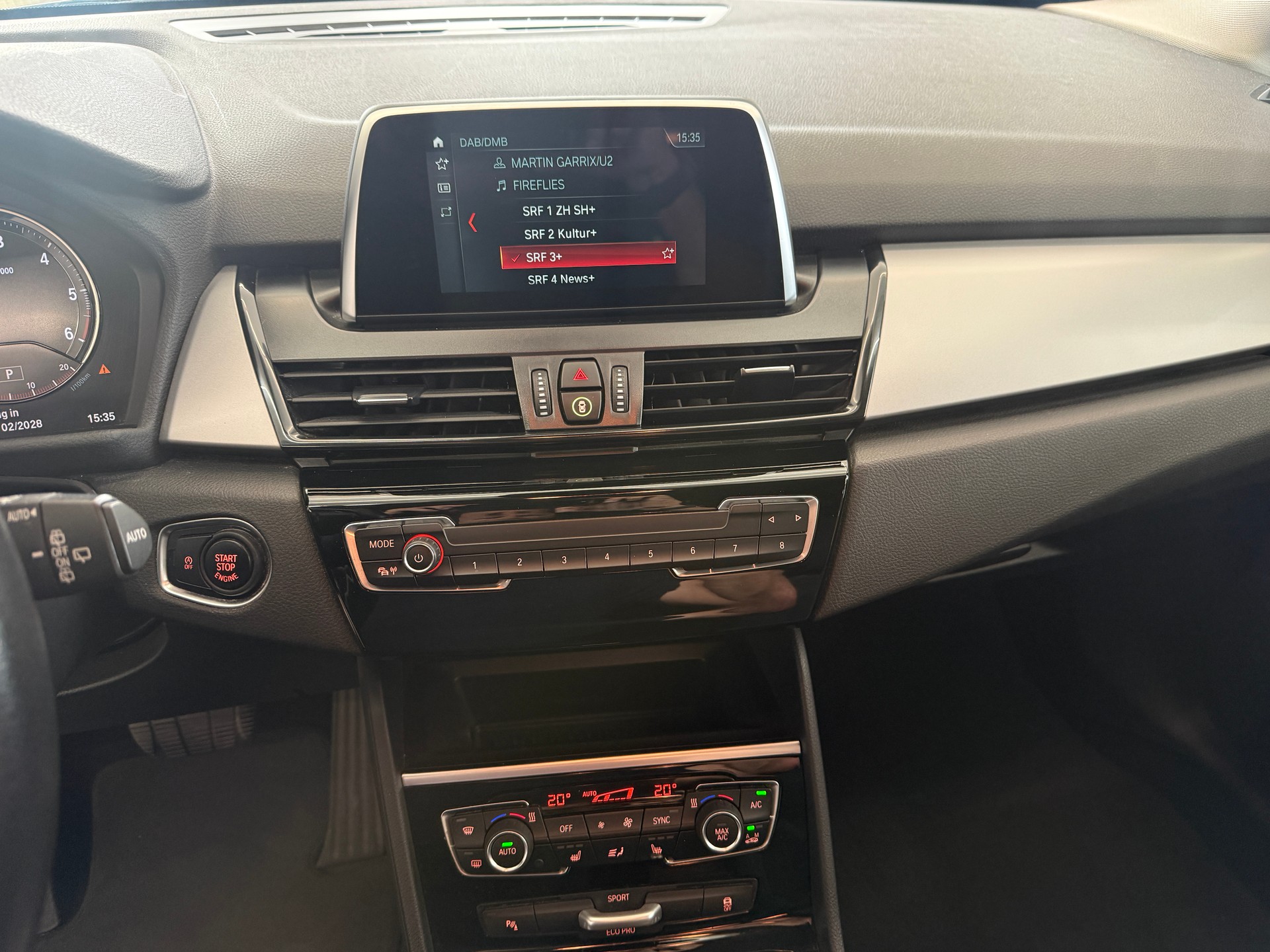 BMW 218d xDrive Gran Tourer Steptronic-image-10