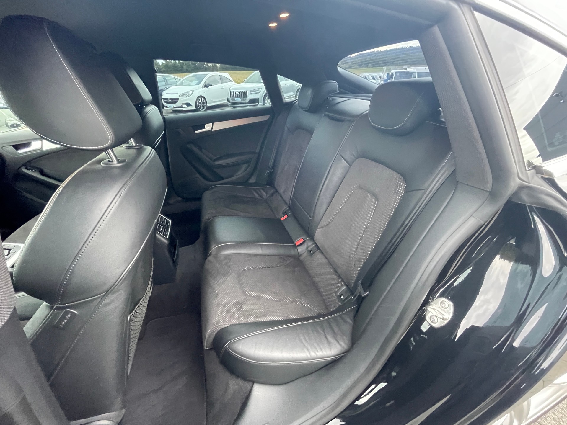 AUDI A5 Sportback 2.0 TFSI quattro S-tronic-image-12