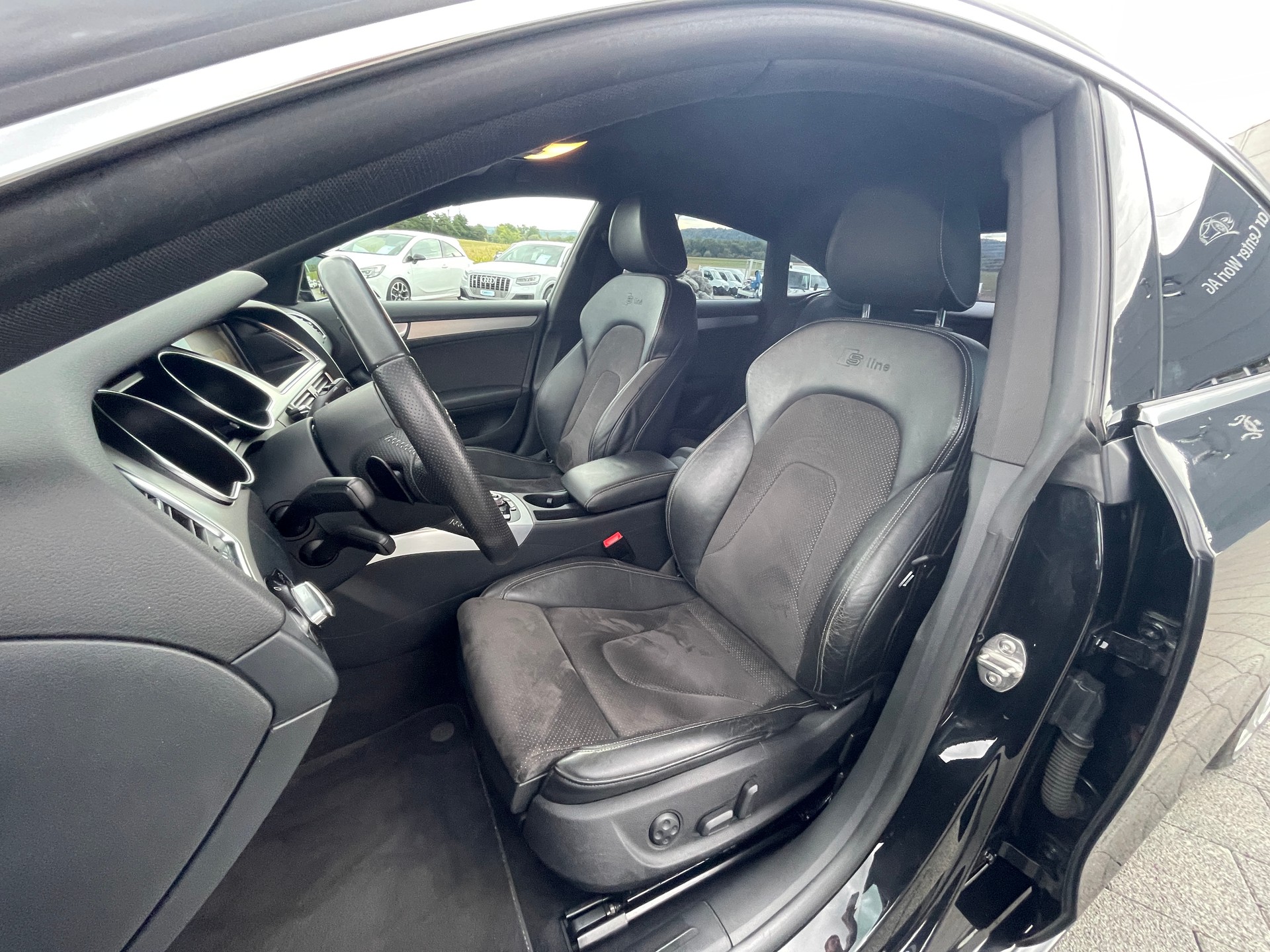 AUDI A5 Sportback 2.0 TFSI quattro S-tronic-image-11