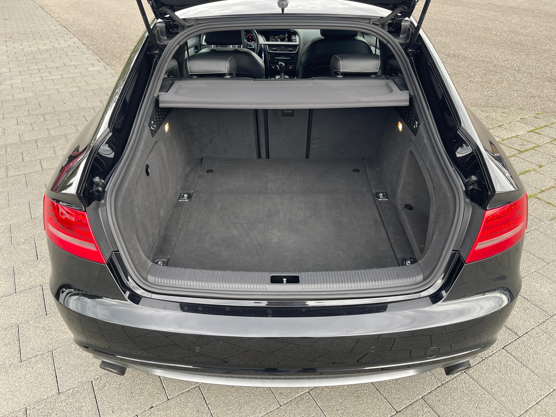 AUDI A5 Sportback 2.0 TFSI quattro S-tronic-image-13