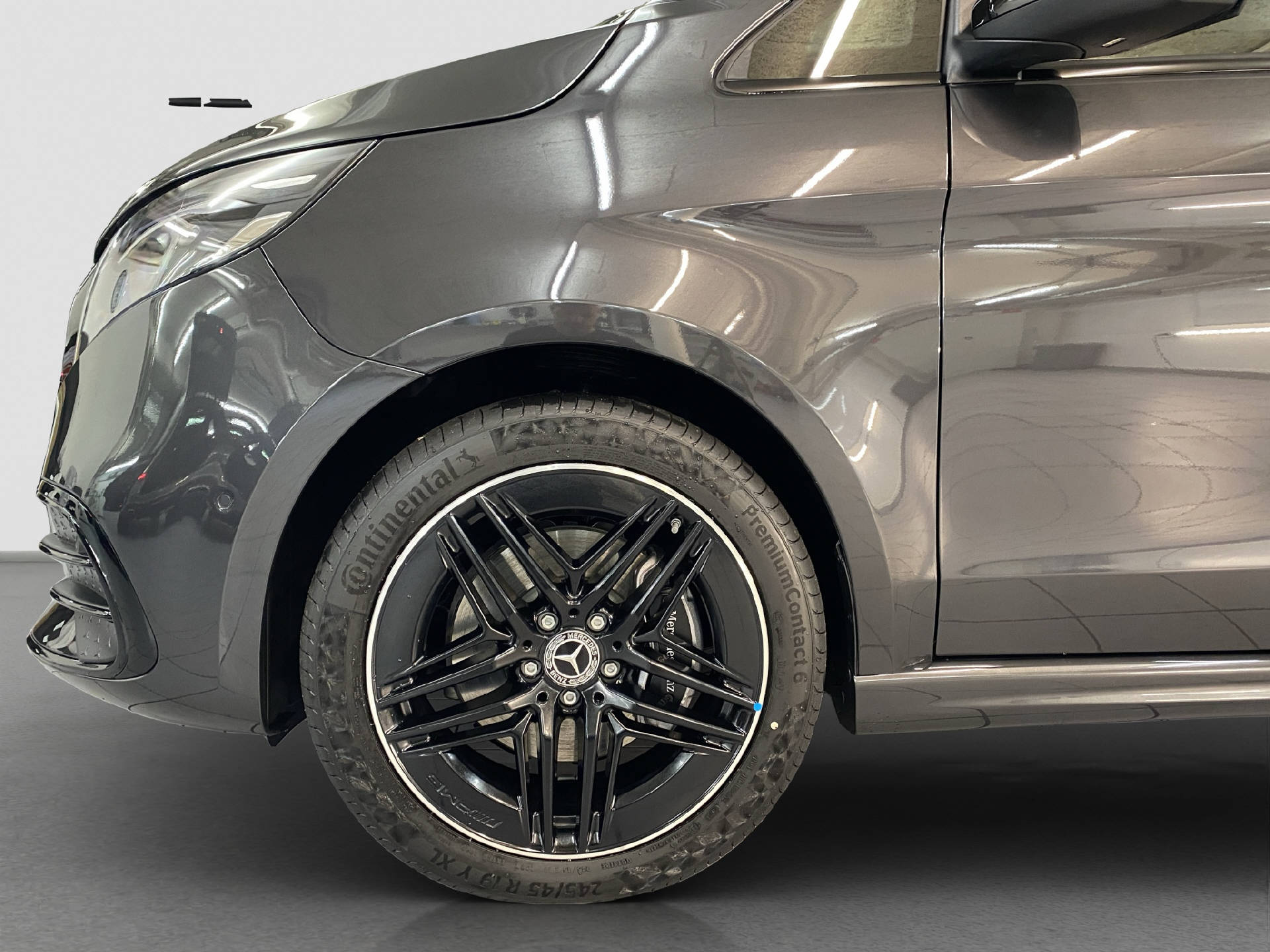 MERCEDES-BENZ V 300 d Exclusive Swiss Edit.-image-5