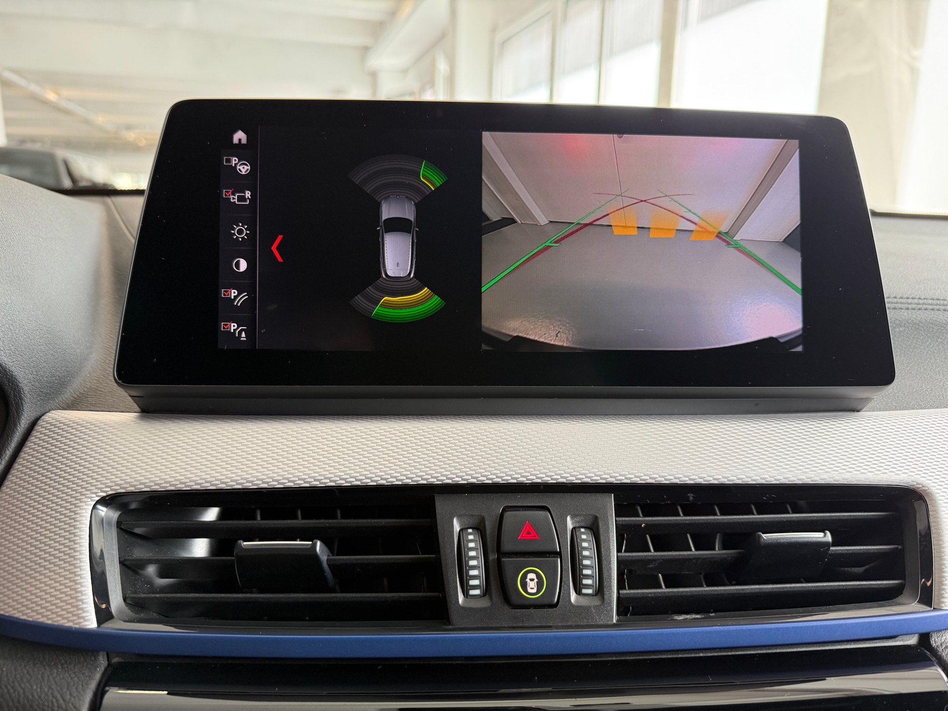 BMW X2 xDrive 25e M Sport Steptronic-image-9