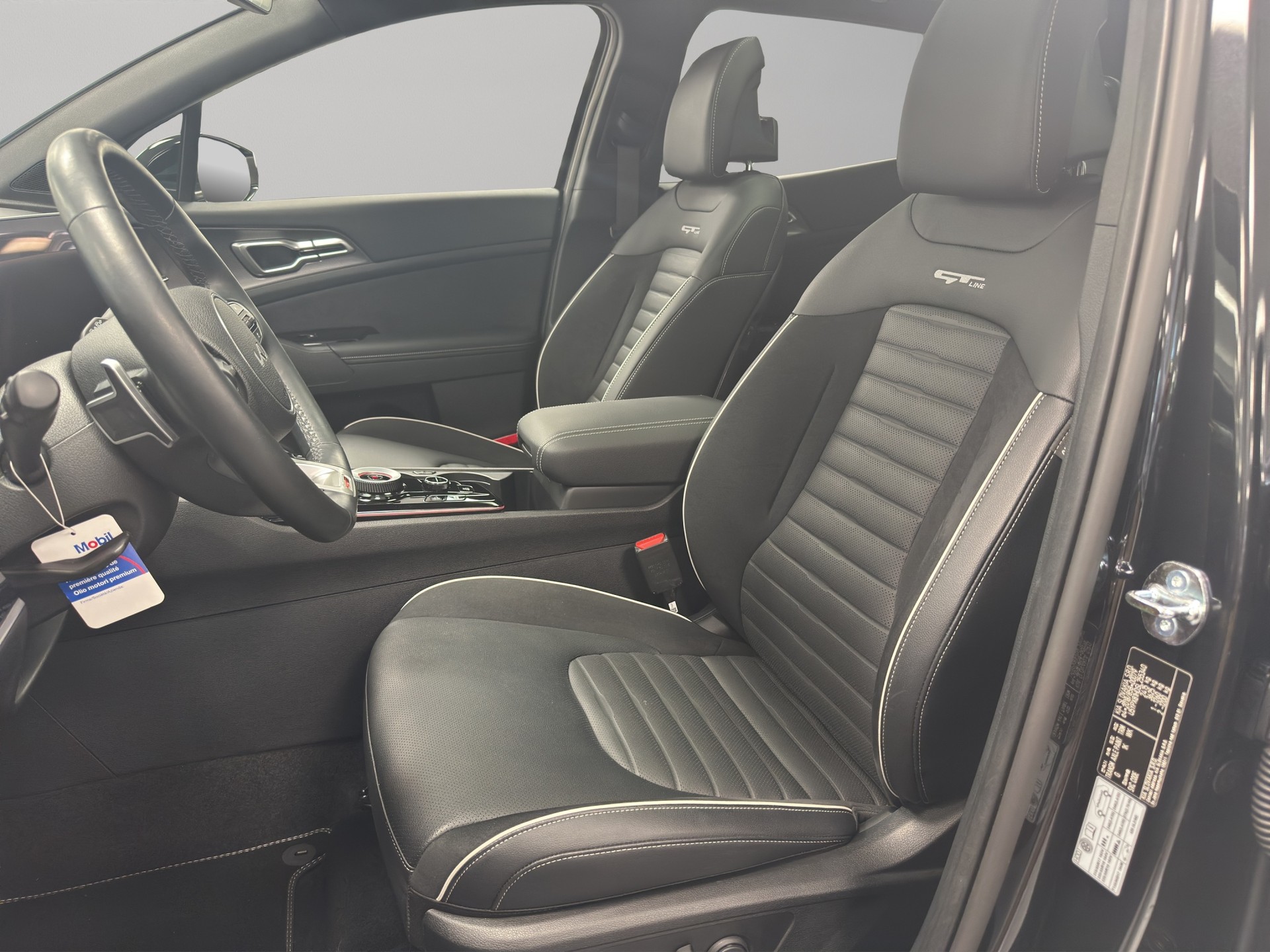 KIA Sportage 1.6 T-GDi PHEV GT-Line-image-18