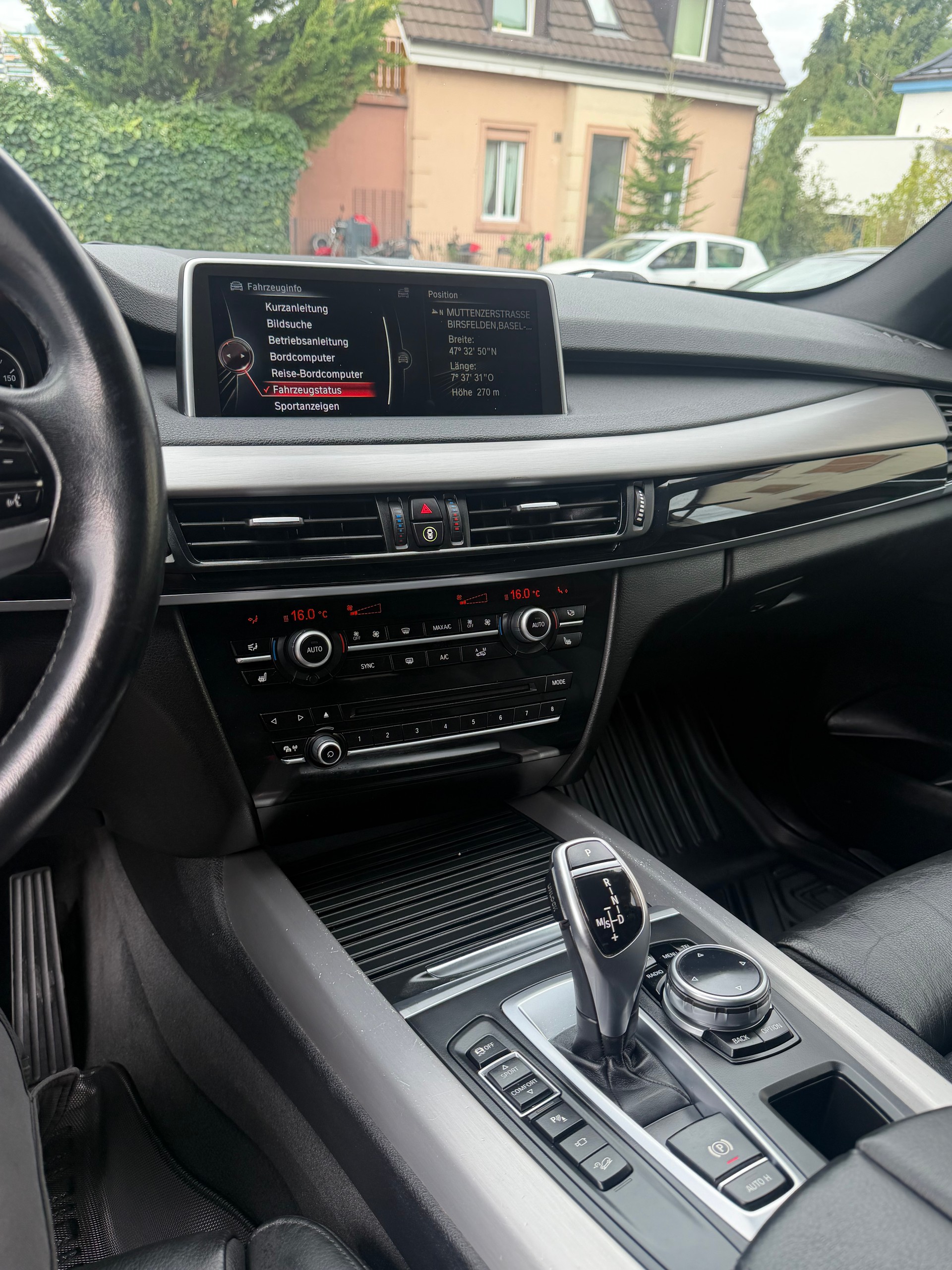BMW X5 xDrive 40d Steptronic-image-12