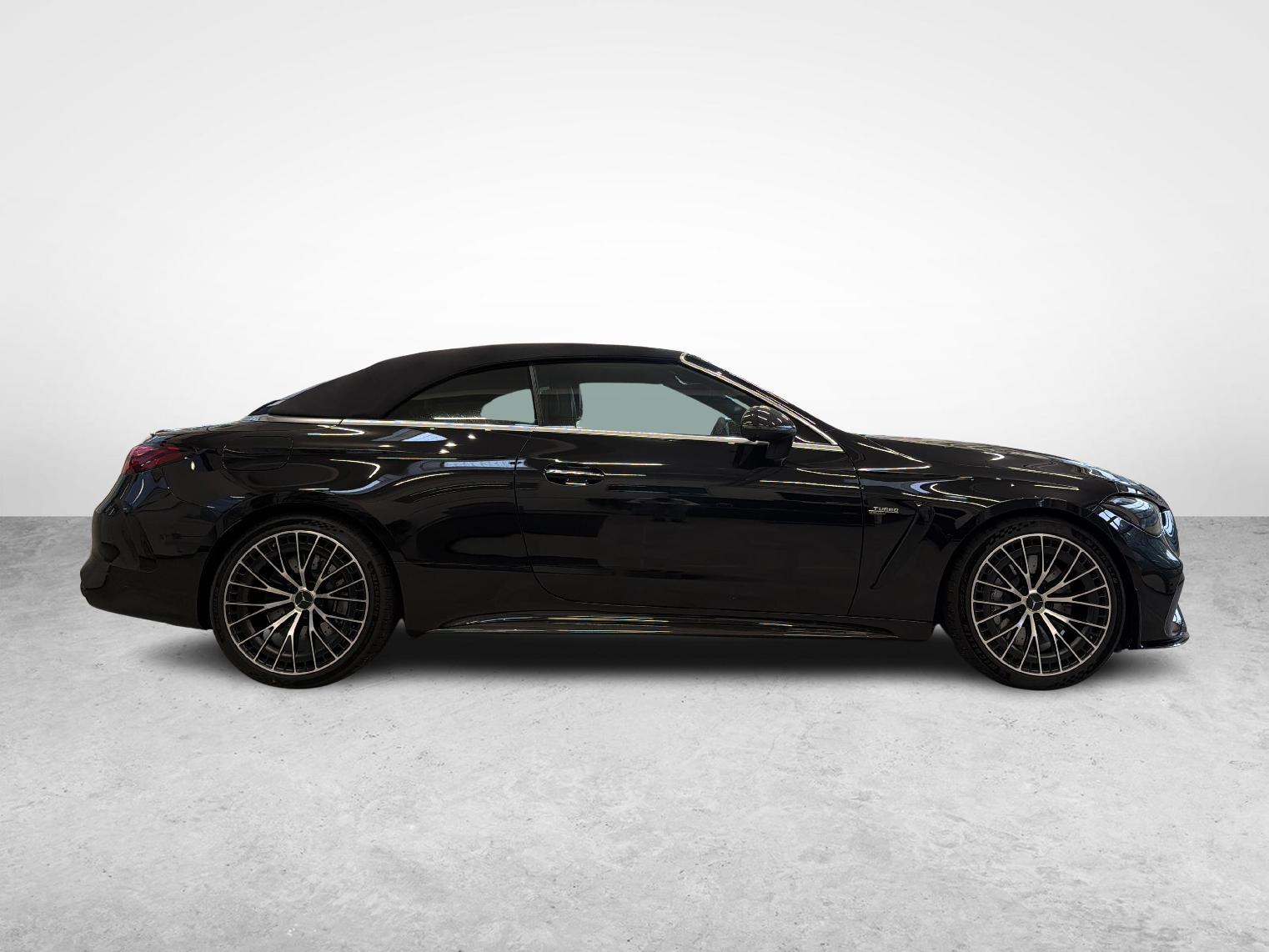 MERCEDES-BENZ CLE 53 AMG 4matic+ Cabriolet-image-7