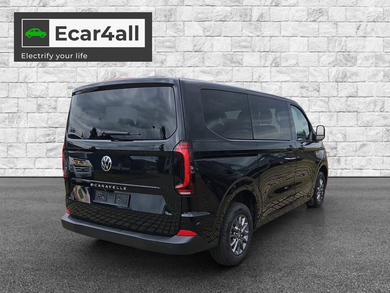 VW Caravelle BEV-image-3