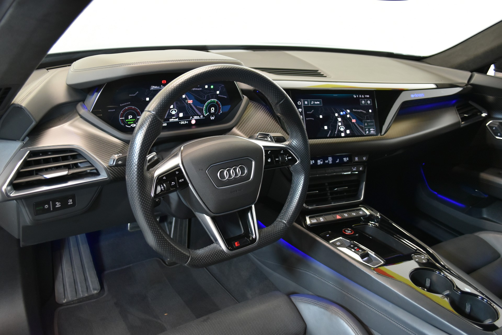 AUDI RS e-tron GT quattro-image-6