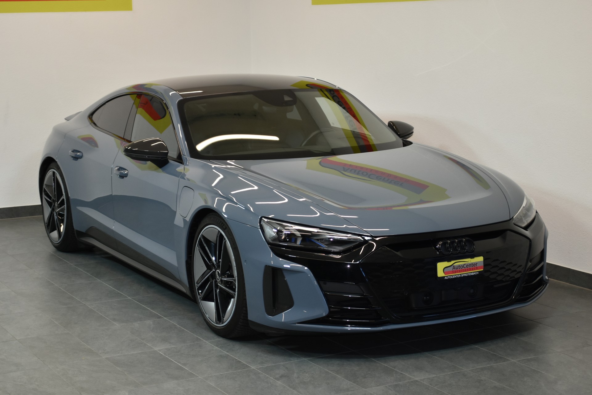 AUDI RS e-tron GT quattro-image-0