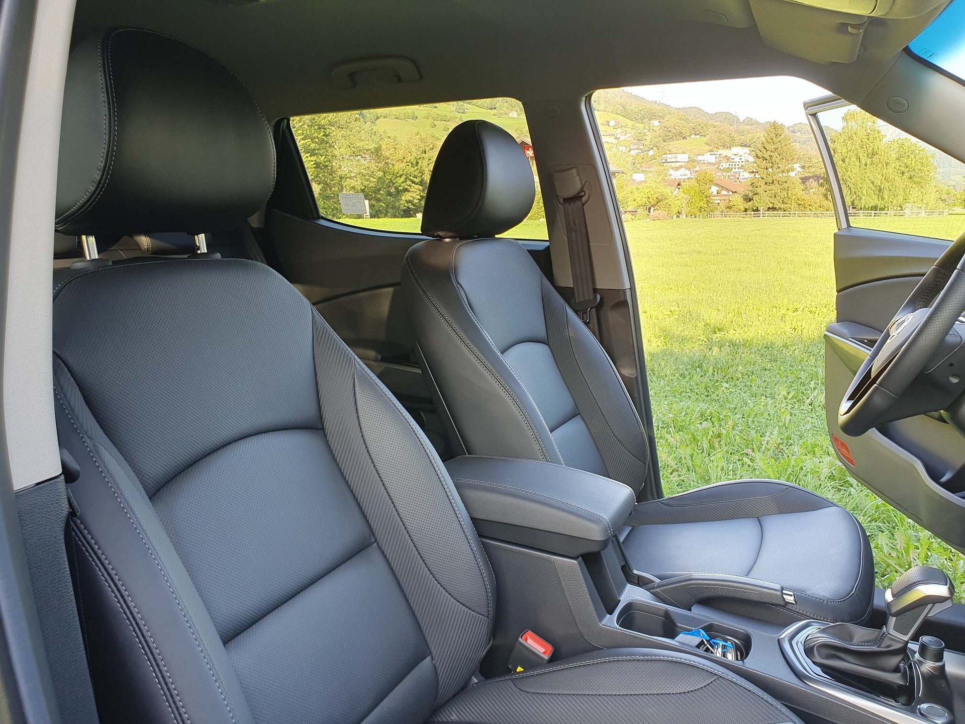 KGM-SsangYong Tivoli 1.5 T-Gdi Mels Edition 4x4-image-15