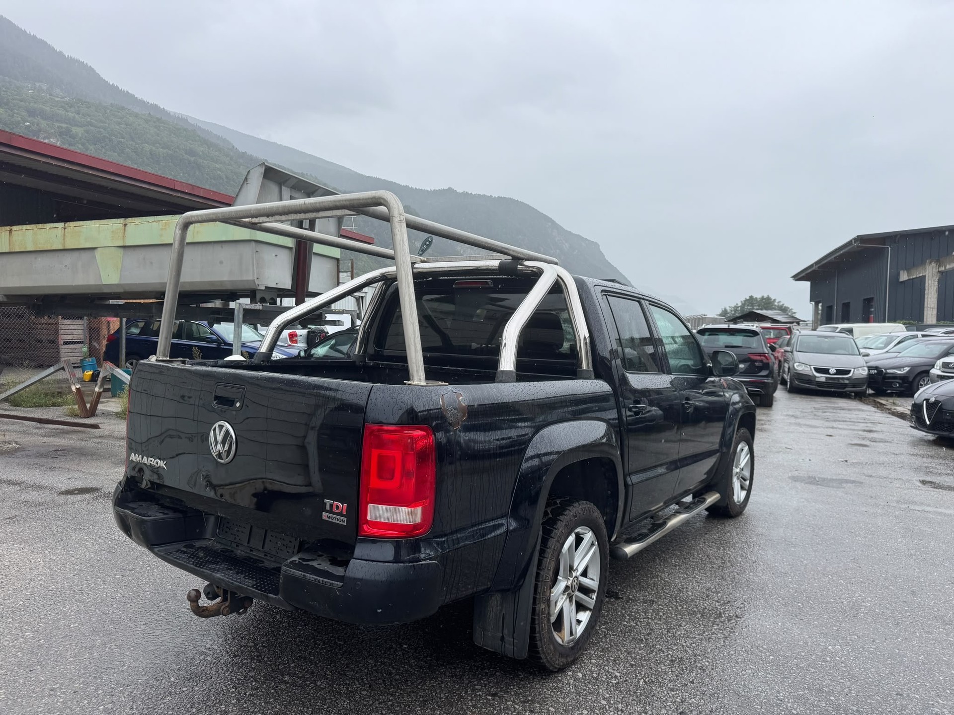 VW Amarok 2.0 BiTDI Trendline 4Motion-image-4