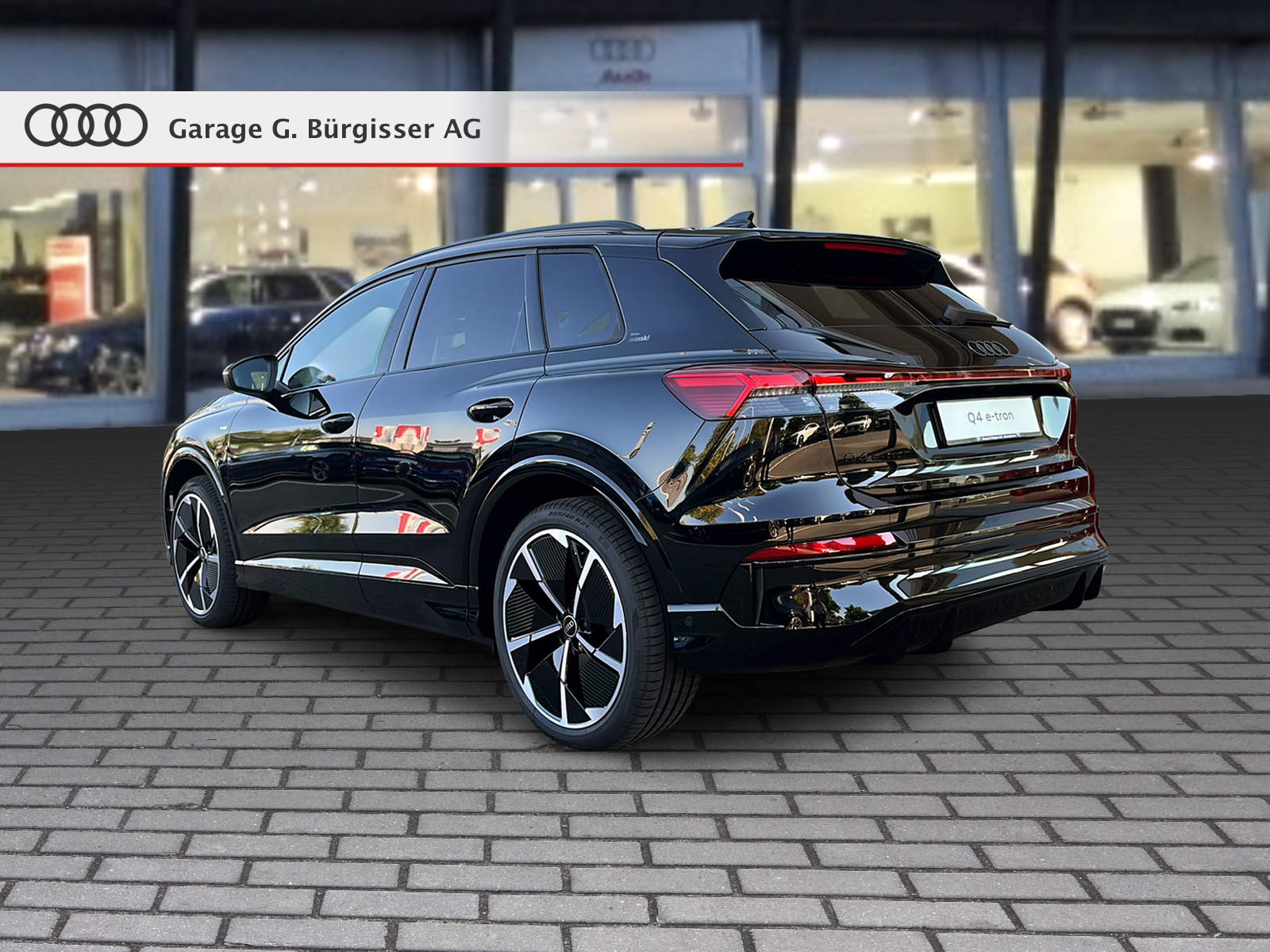 AUDI Q4 e-tron SUV quattro performance Swiss Ski Mythosschwarz Metallic-image-3