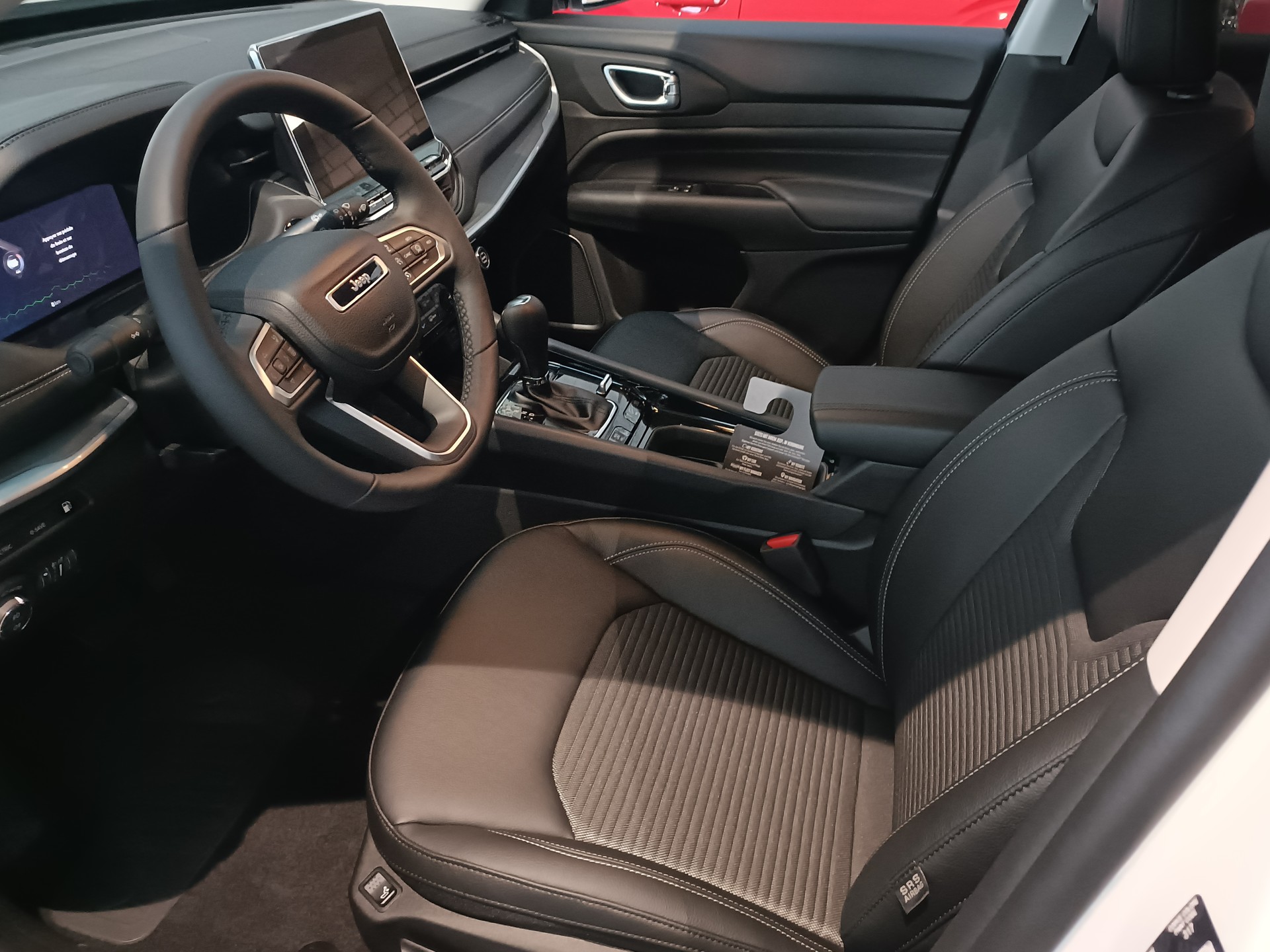 JEEP COMPASS 4xe 1.3 240cv Swiss-image-7