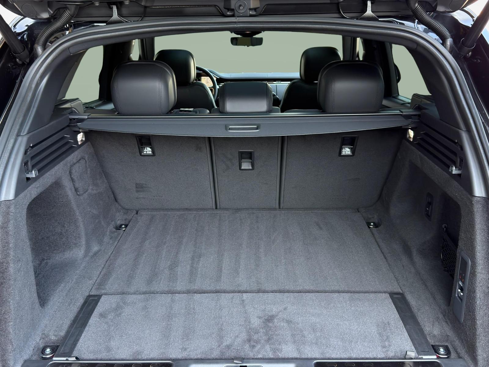 LAND ROVER Range Rover Sport 3.0 I6 P460e HSE Dynamic-image-16