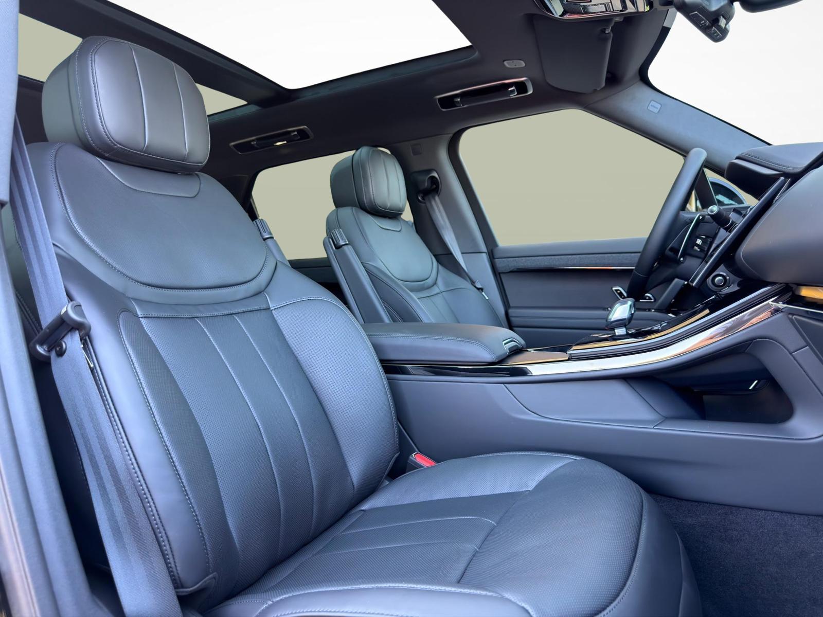 LAND ROVER Range Rover Sport 3.0 I6 P460e HSE Dynamic-image-3