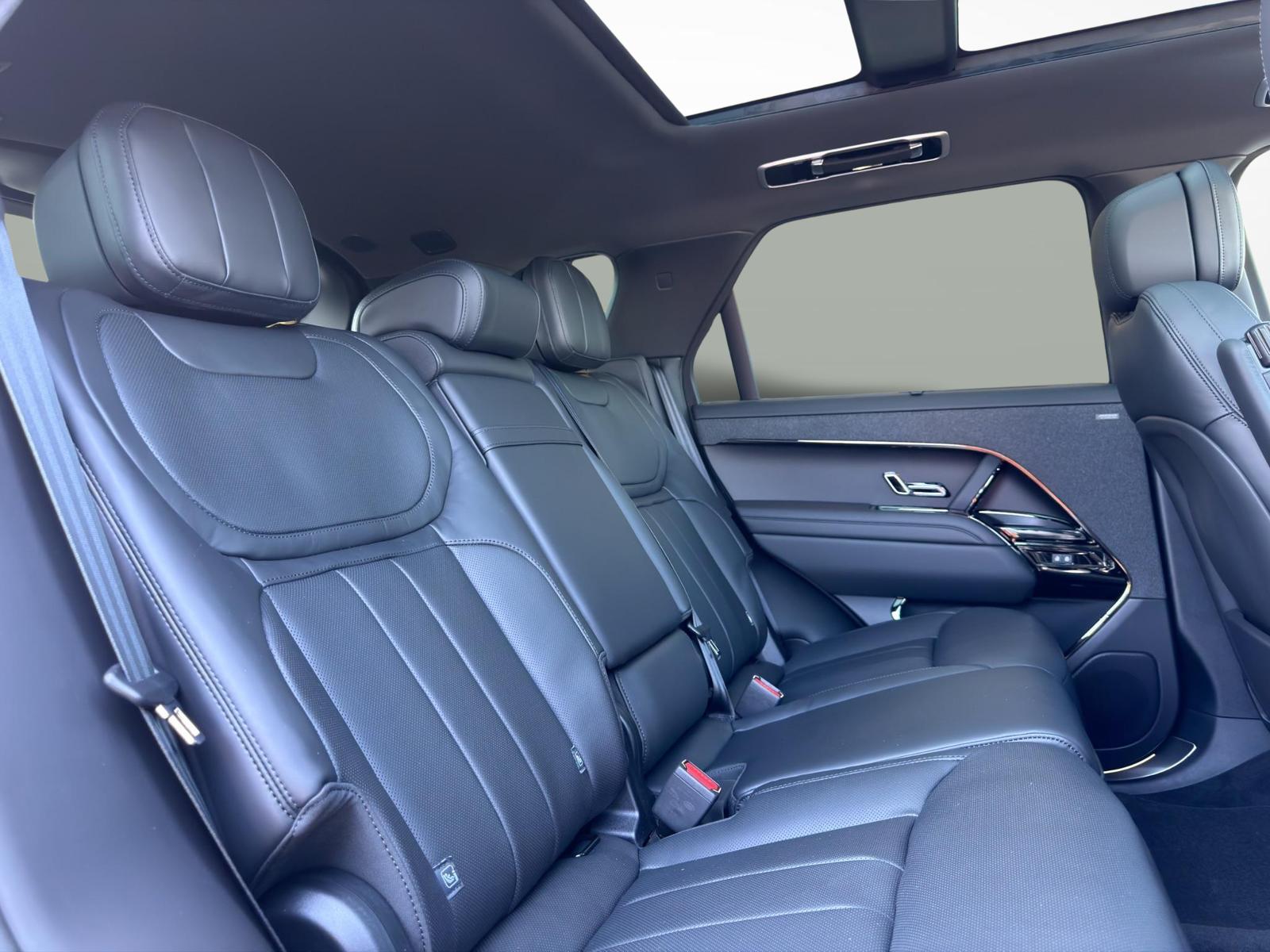 LAND ROVER Range Rover Sport 3.0 I6 P460e HSE Dynamic-image-15