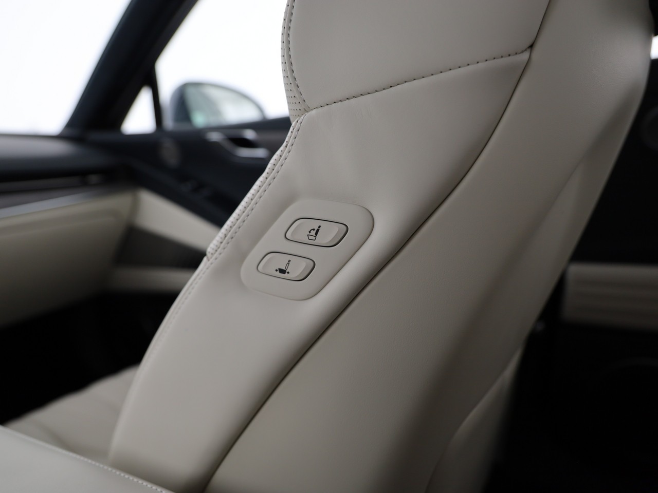 GENESIS G80 Electrificed Luxury 87,2kWh AWD-image-6