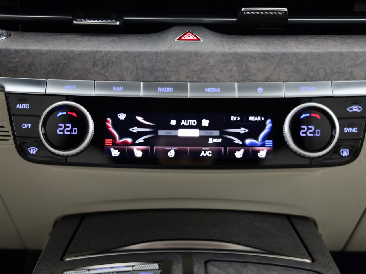 GENESIS G80 Electrificed Luxury 87,2kWh AWD-image-16
