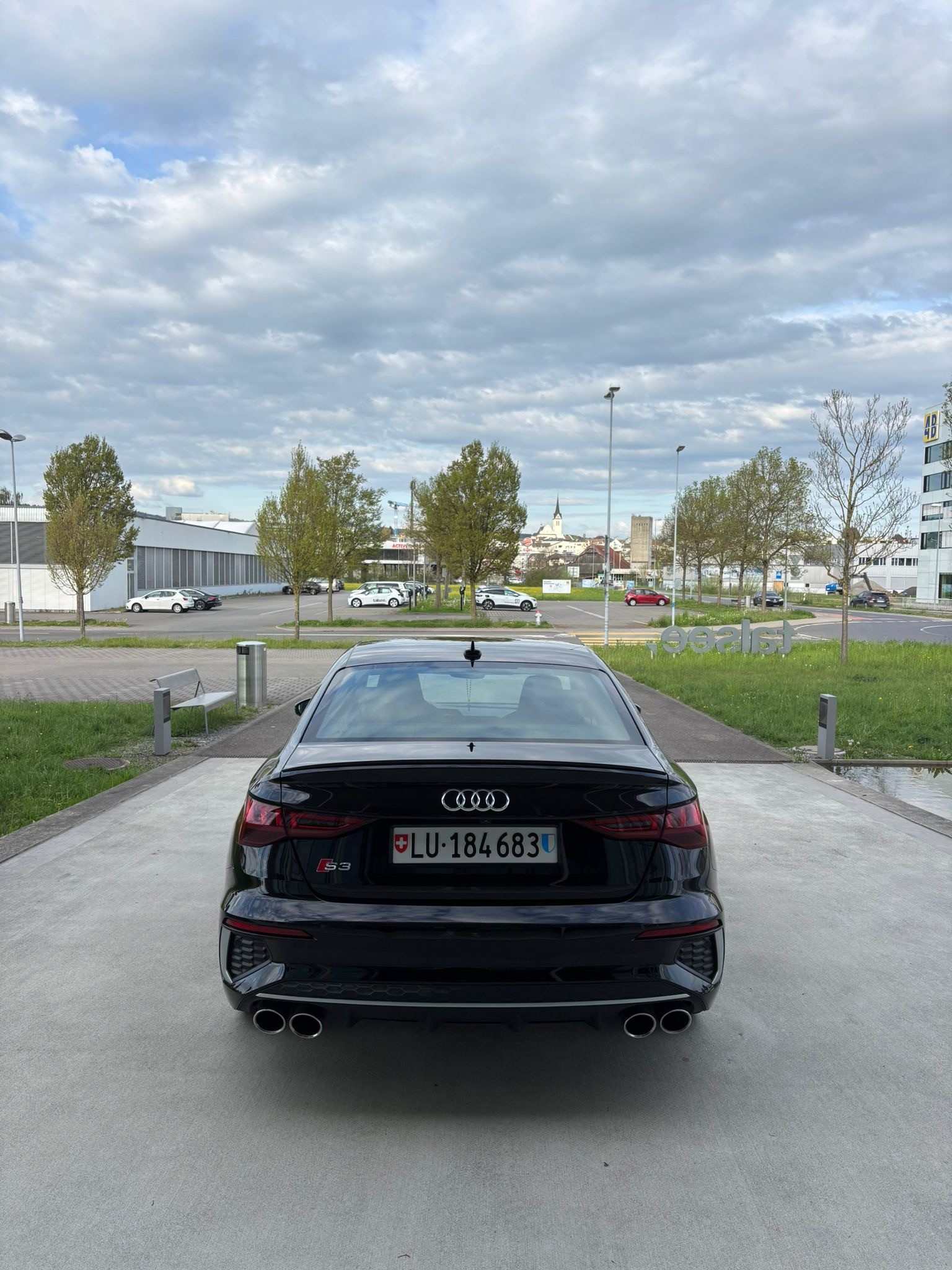 AUDI TFSI Quattro S-tro-image-2