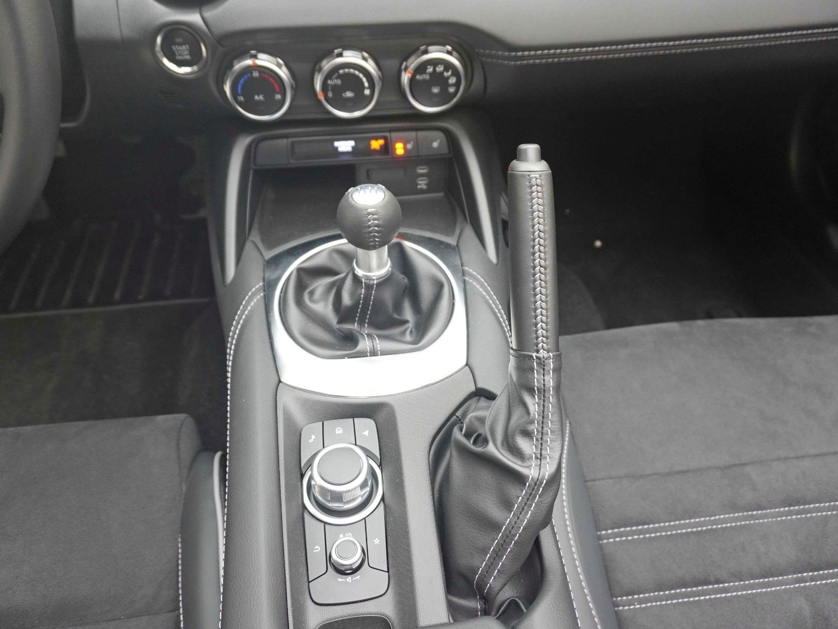MAZDA MX-5 1.5 Homura ** Heute Oben Ohne đ **-image-20
