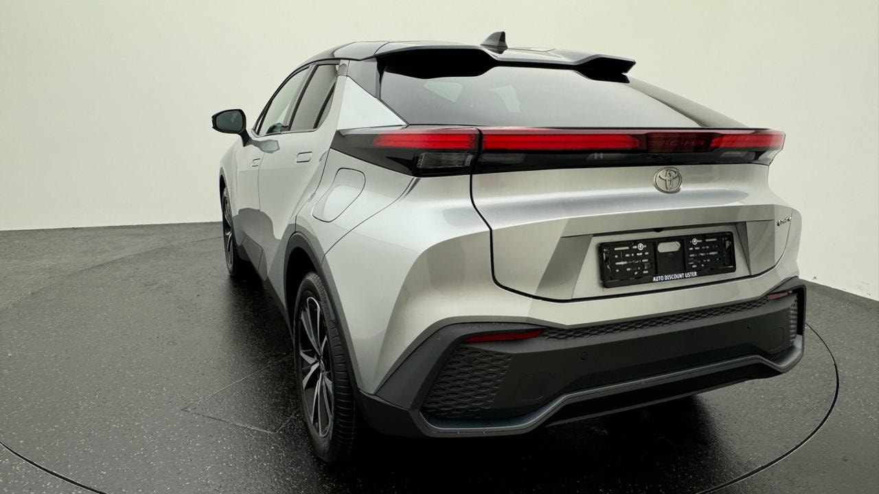 TOYOTA C-HR 2.0 PHEV CVT Style-image-2