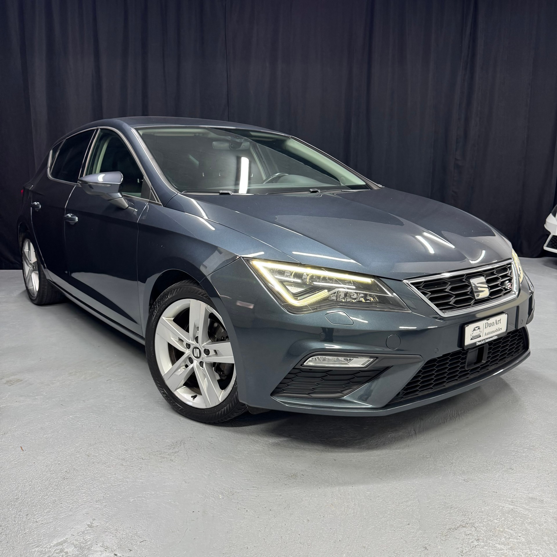 SEAT Leon 1.5 TSI EVO FR ACT FR DSG-image-3