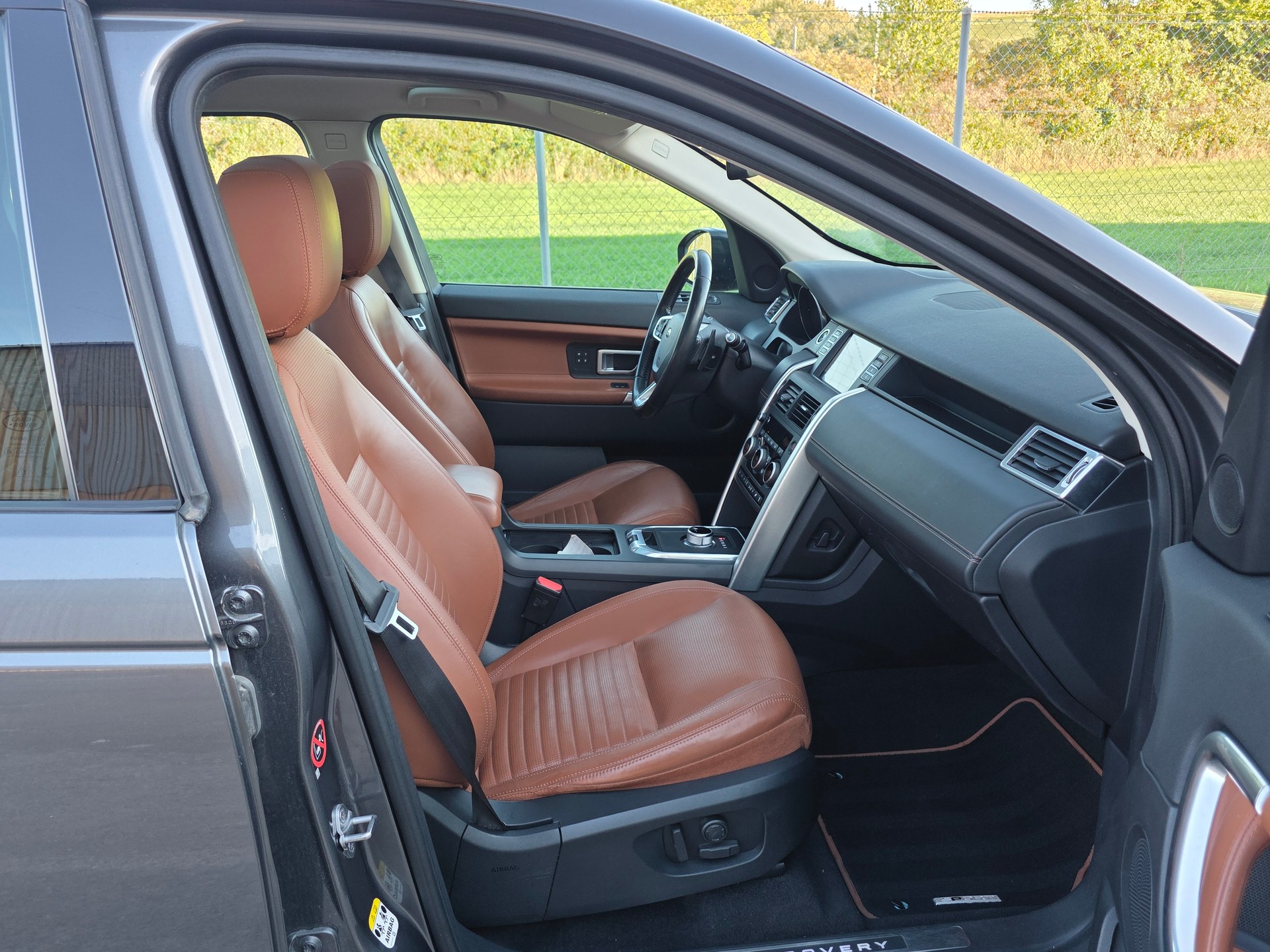 LAND ROVER Discovery Sport 2.0 Si4 HSE AT9 / Neu ab Mfk / AHK 2000kg-image-9