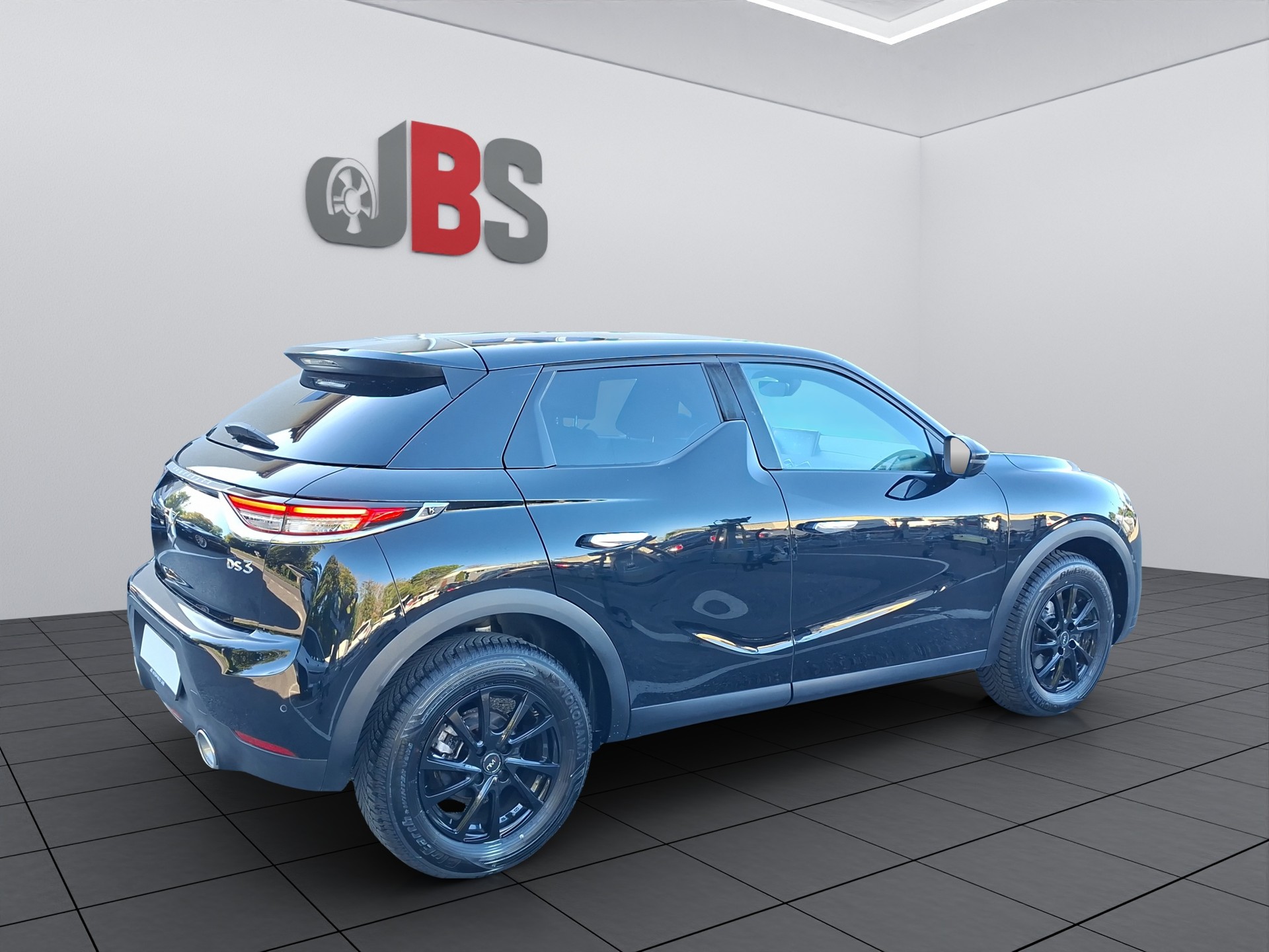 DS AUTOMOBILES DS 3 Crossback 1.2 PureTech SO Chic EAT8-image-5
