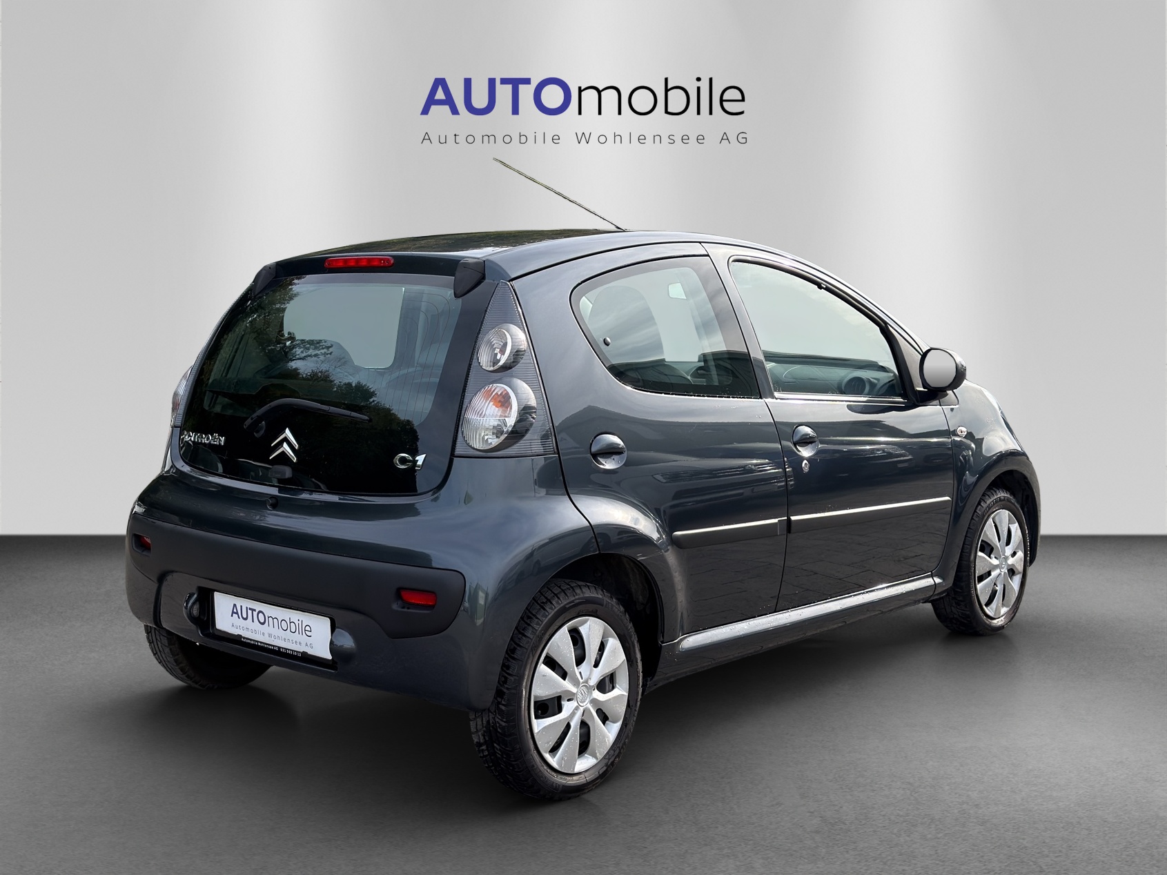 CITROEN C1 1.0i Chic (SX) SensoDrive-image-4