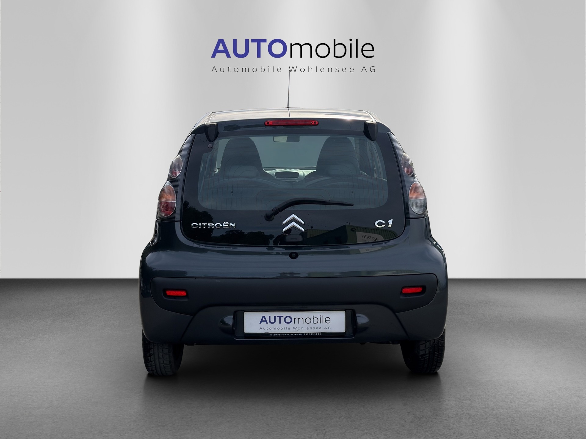 CITROEN C1 1.0i Chic (SX) SensoDrive-image-5