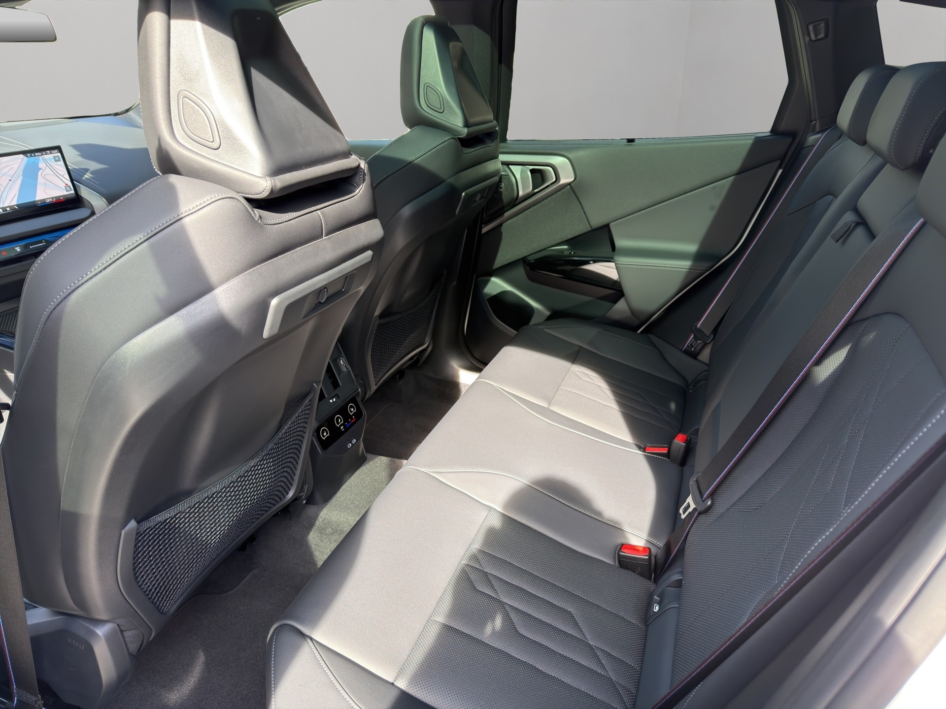 BMW X3 xDrive 30e M Sport Pro-image-17