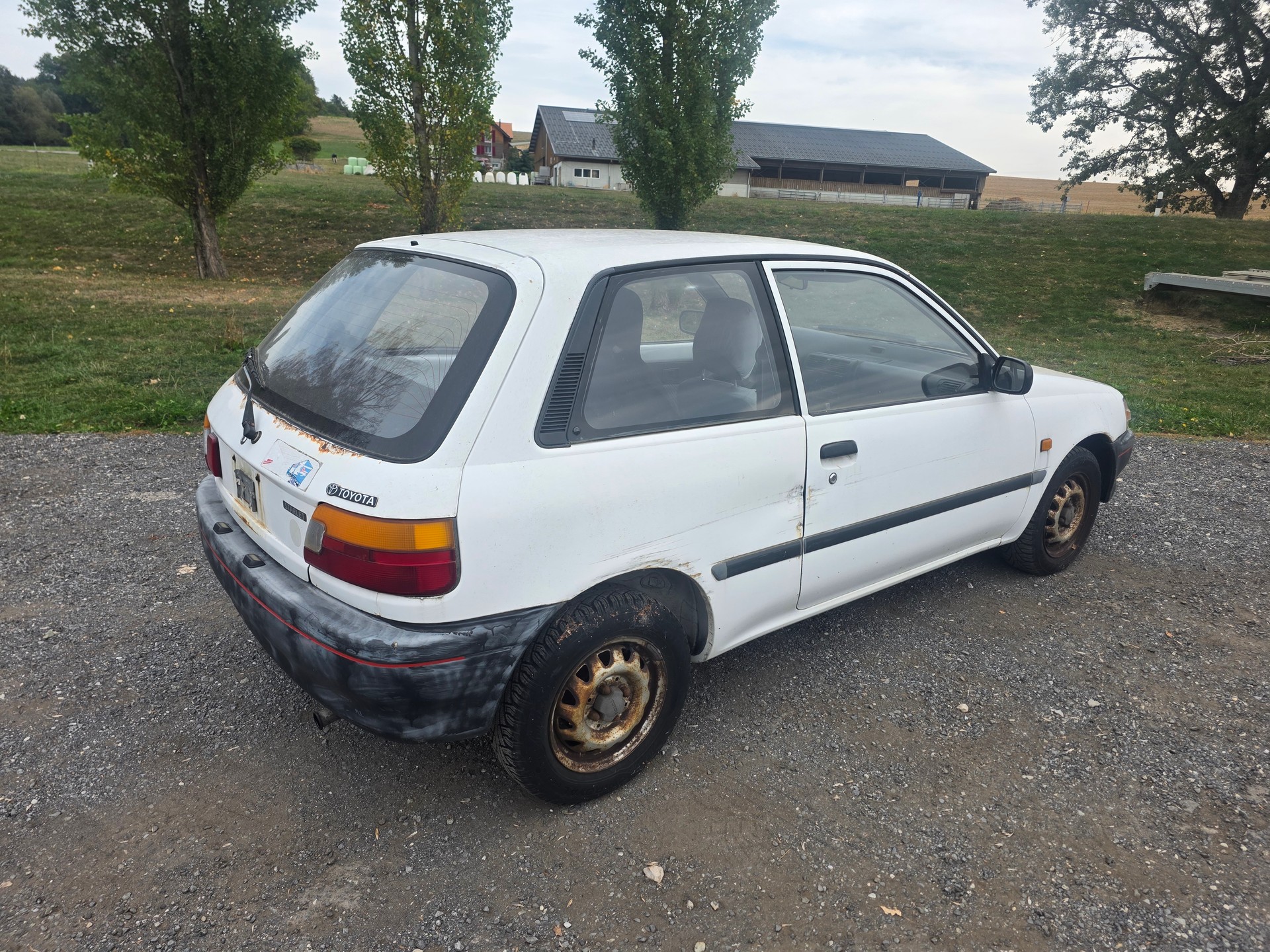 TOYOTA Starlet 1.3 XLi-image-5