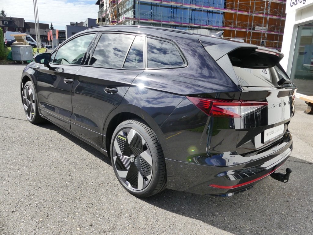SKODA Enyaq 4x4 RS-image-1