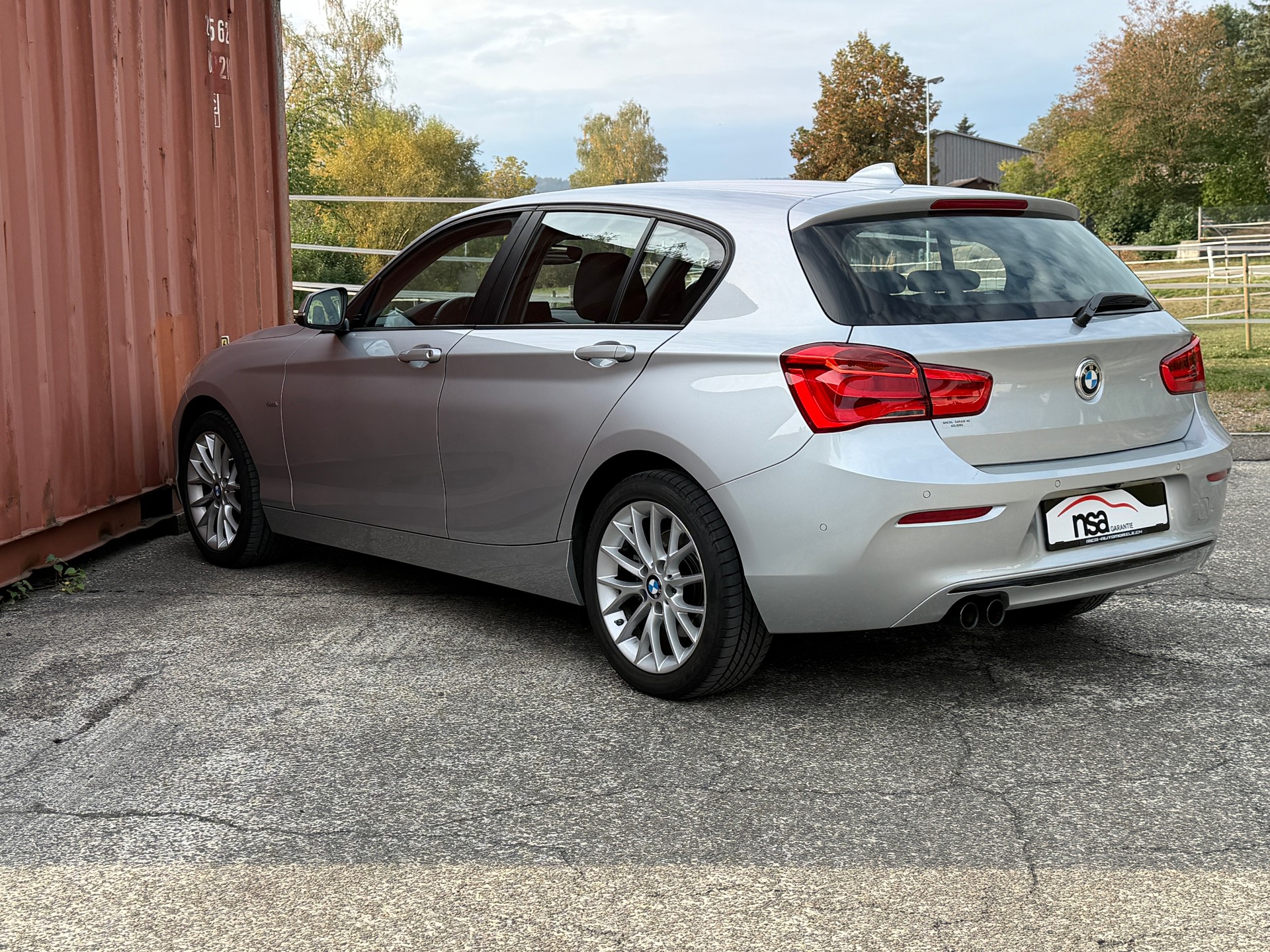 BMW 120d xDrive SAG-image-3