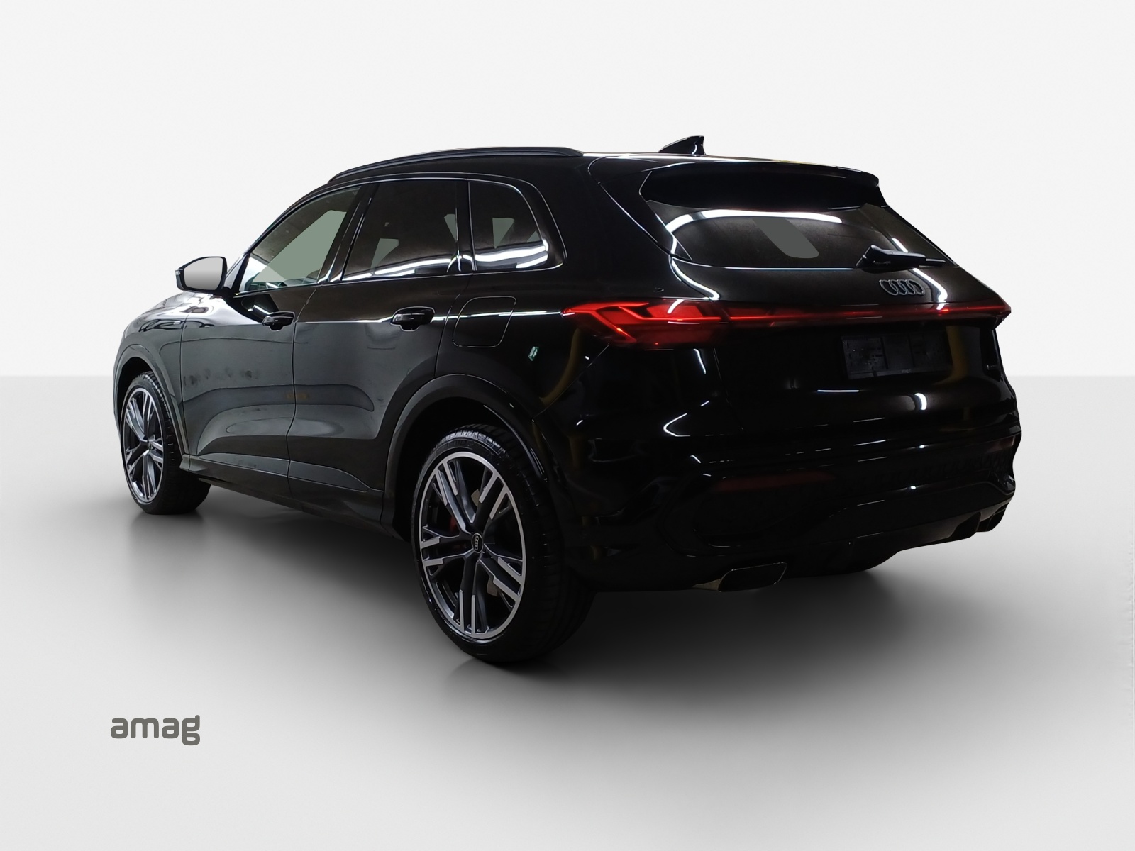 AUDI Q5 e-hybrid quattro 270 kW S-tronic-image-2