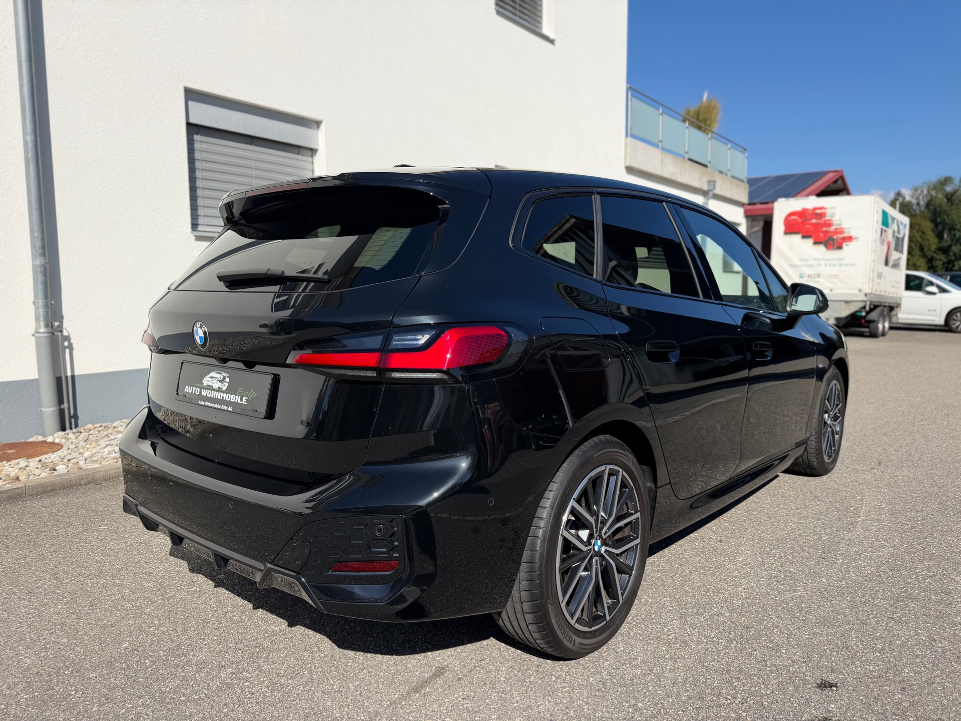 BMW 218d Active Tourer M Sport DKG-image-6
